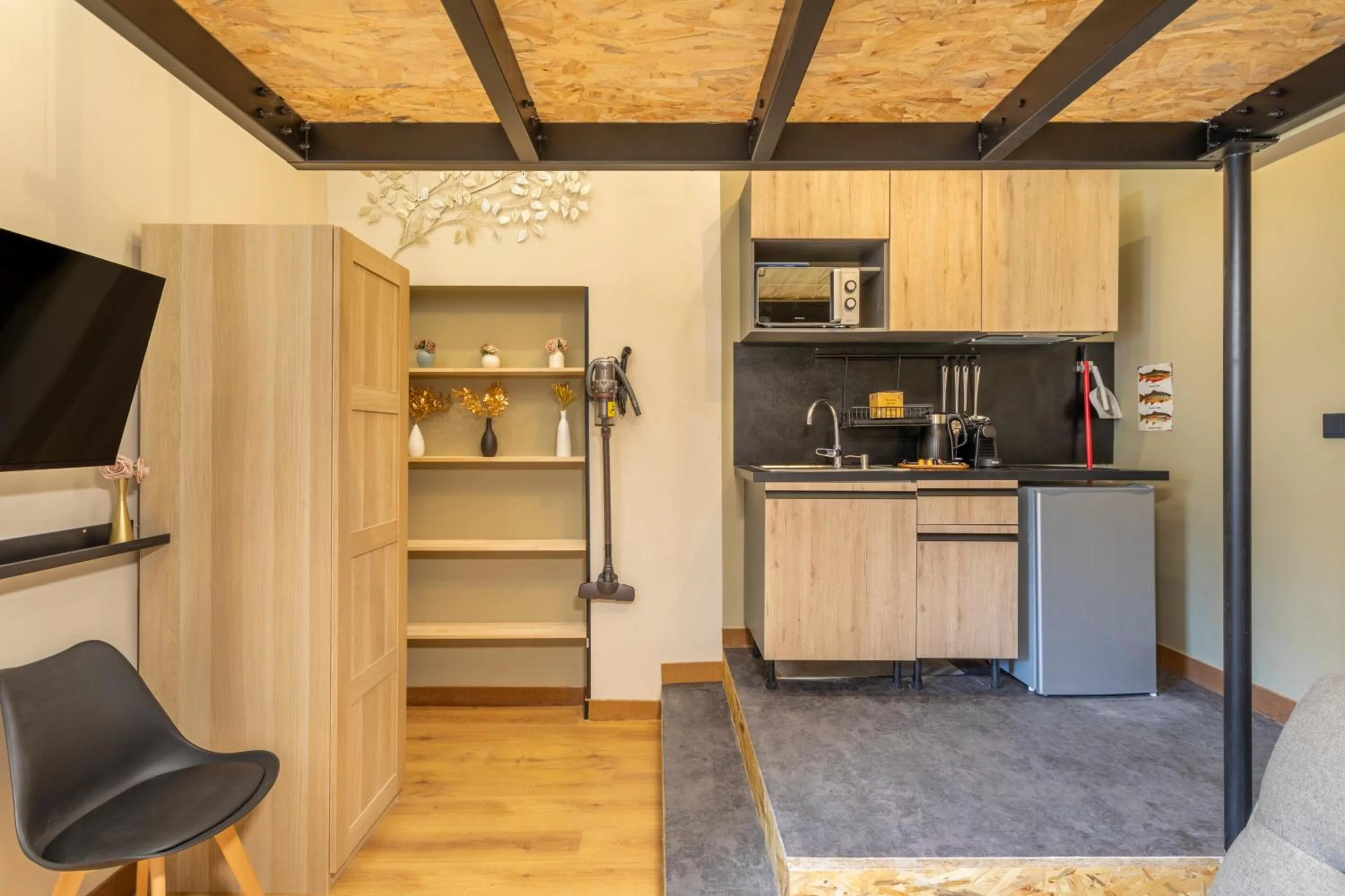 TV and multimedia in ADIRA Marseille Montgrand 2 étoiles