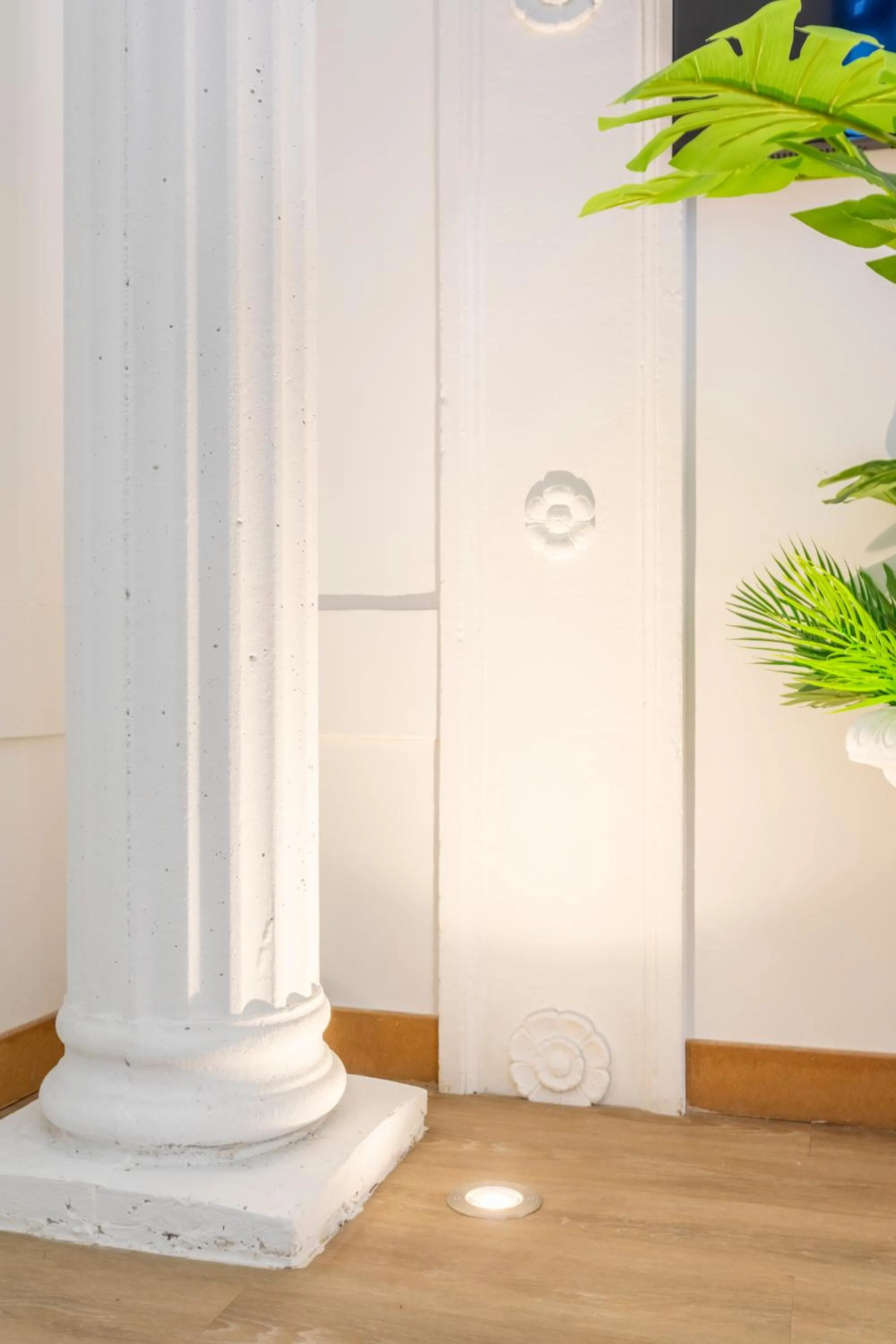 Property building in ADIRA Marseille Montgrand 2 étoiles