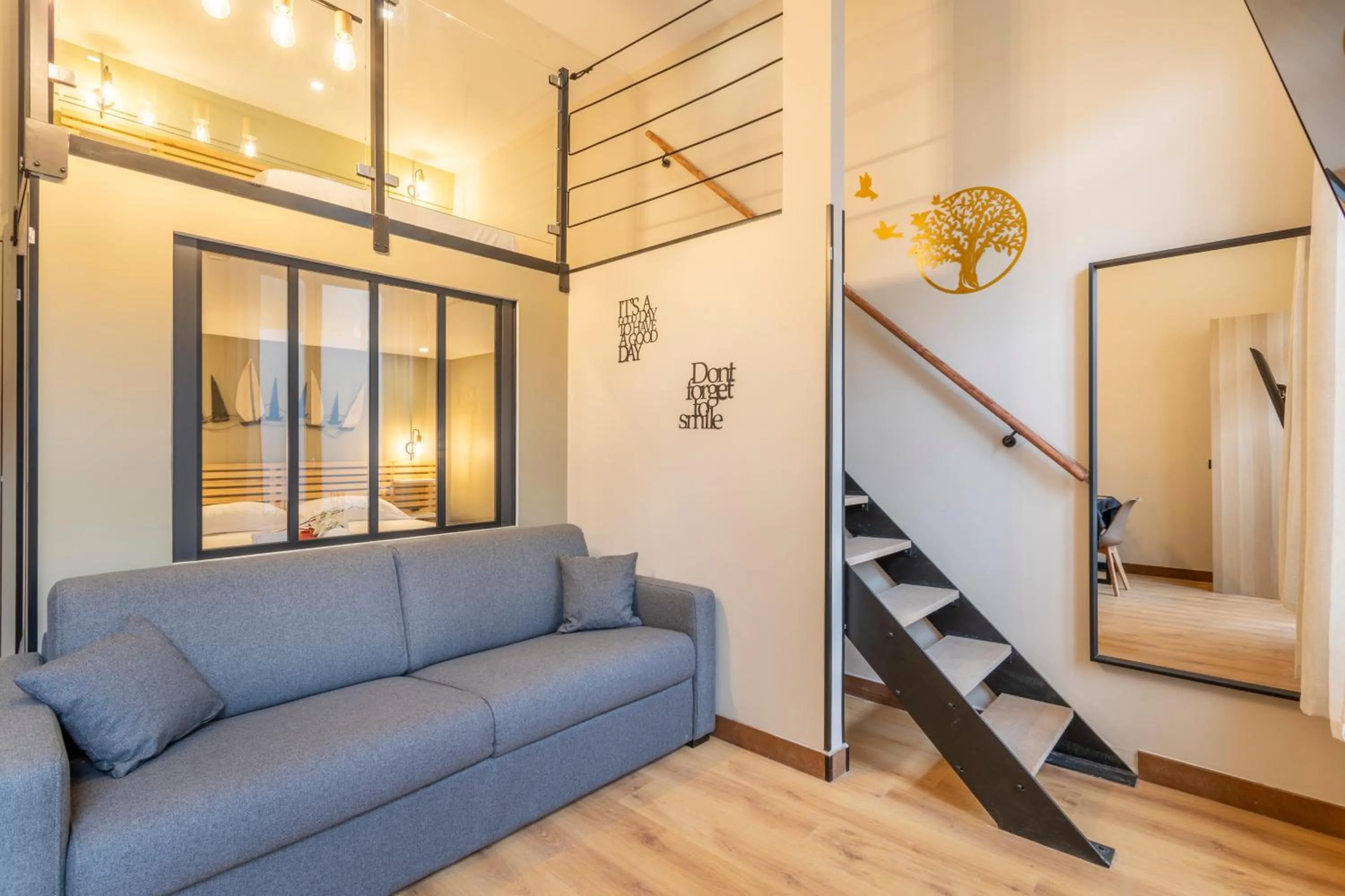 Bed in ADIRA Marseille Montgrand 2 étoiles