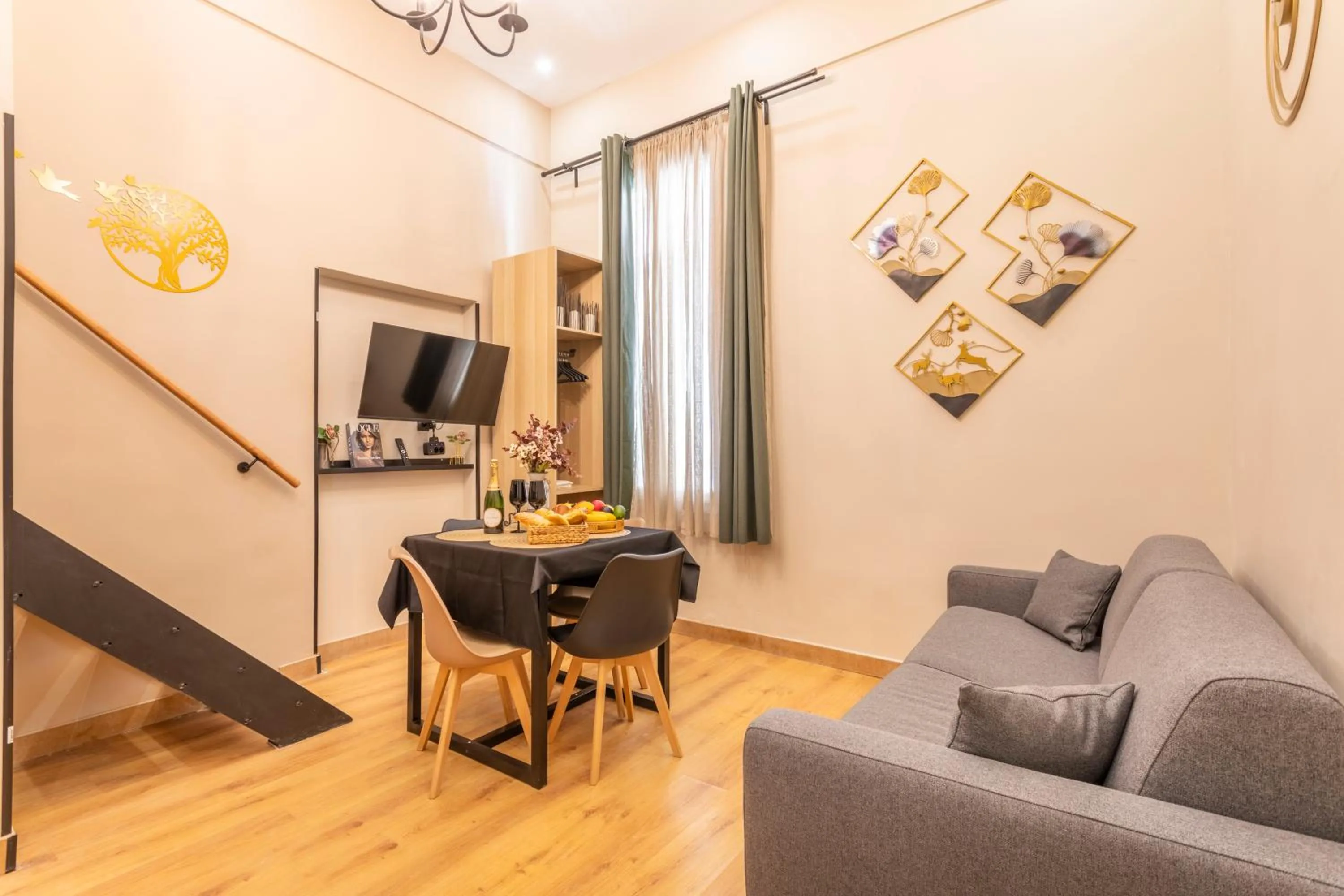 Communal lounge/ TV room in ADIRA Marseille Montgrand 2 étoiles