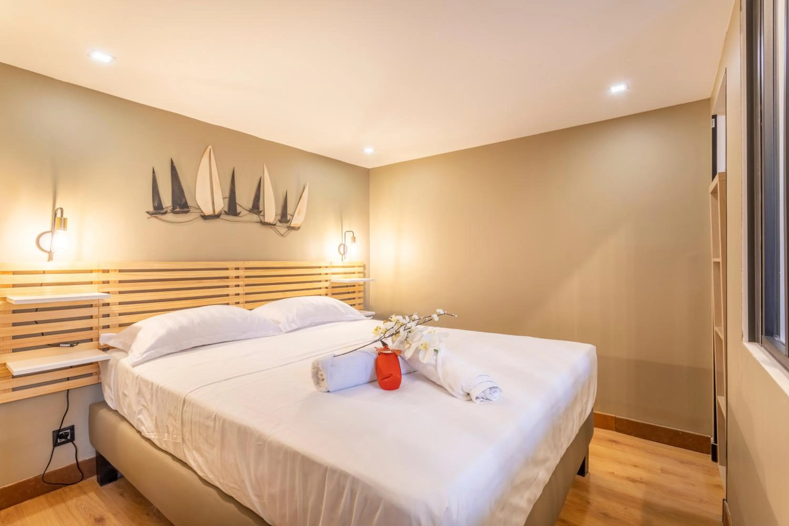 Bed in ADIRA Marseille Montgrand 2 étoiles