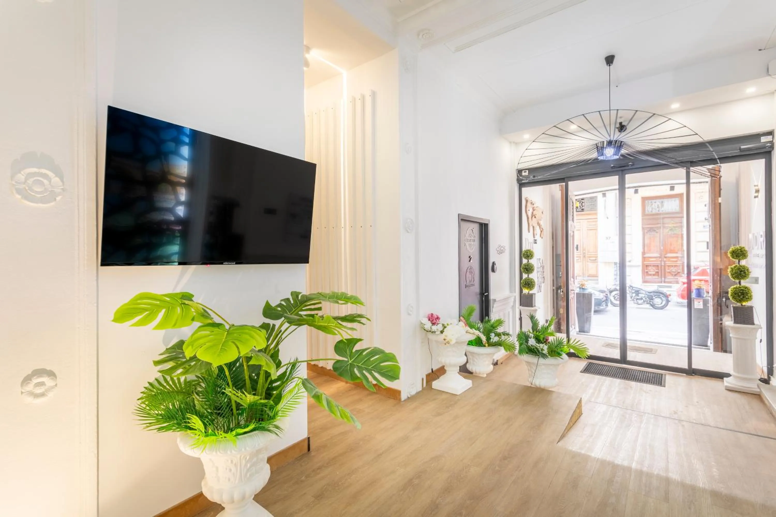 Property building in ADIRA Marseille Montgrand 2 étoiles