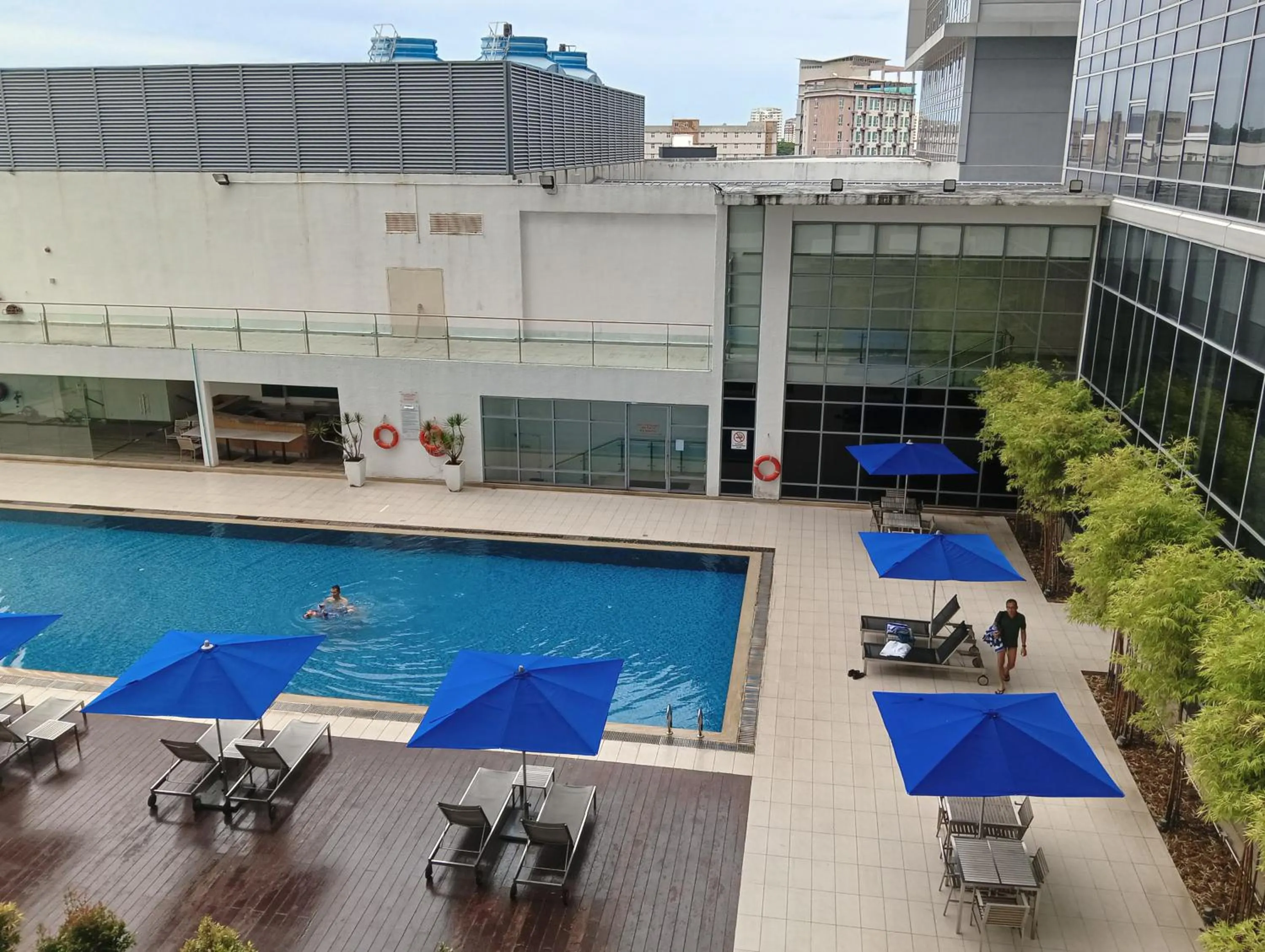 Pool view in The Straits Suites by Ciconia