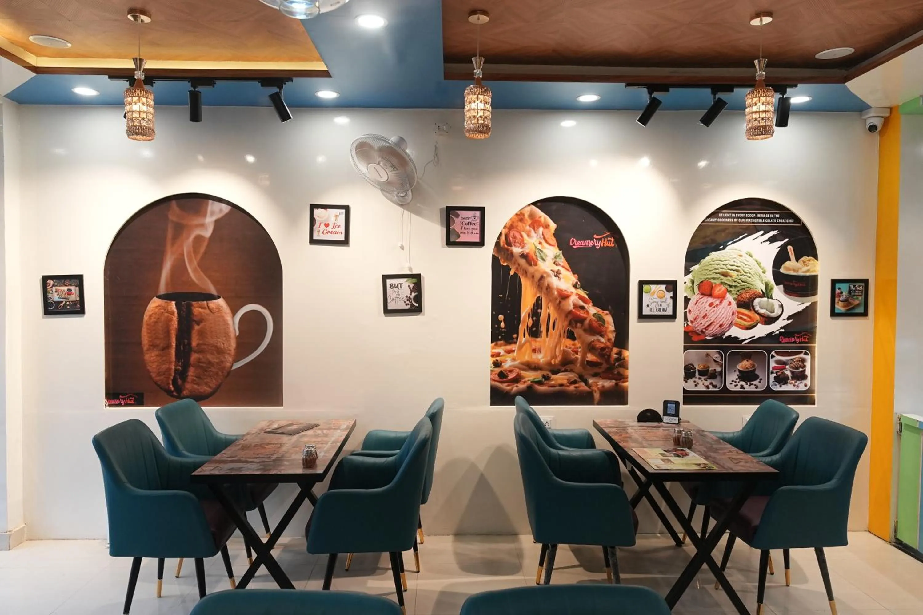 Food and drinks in Hotel Hari Kripa Dham Near Prem Mandir By HRG