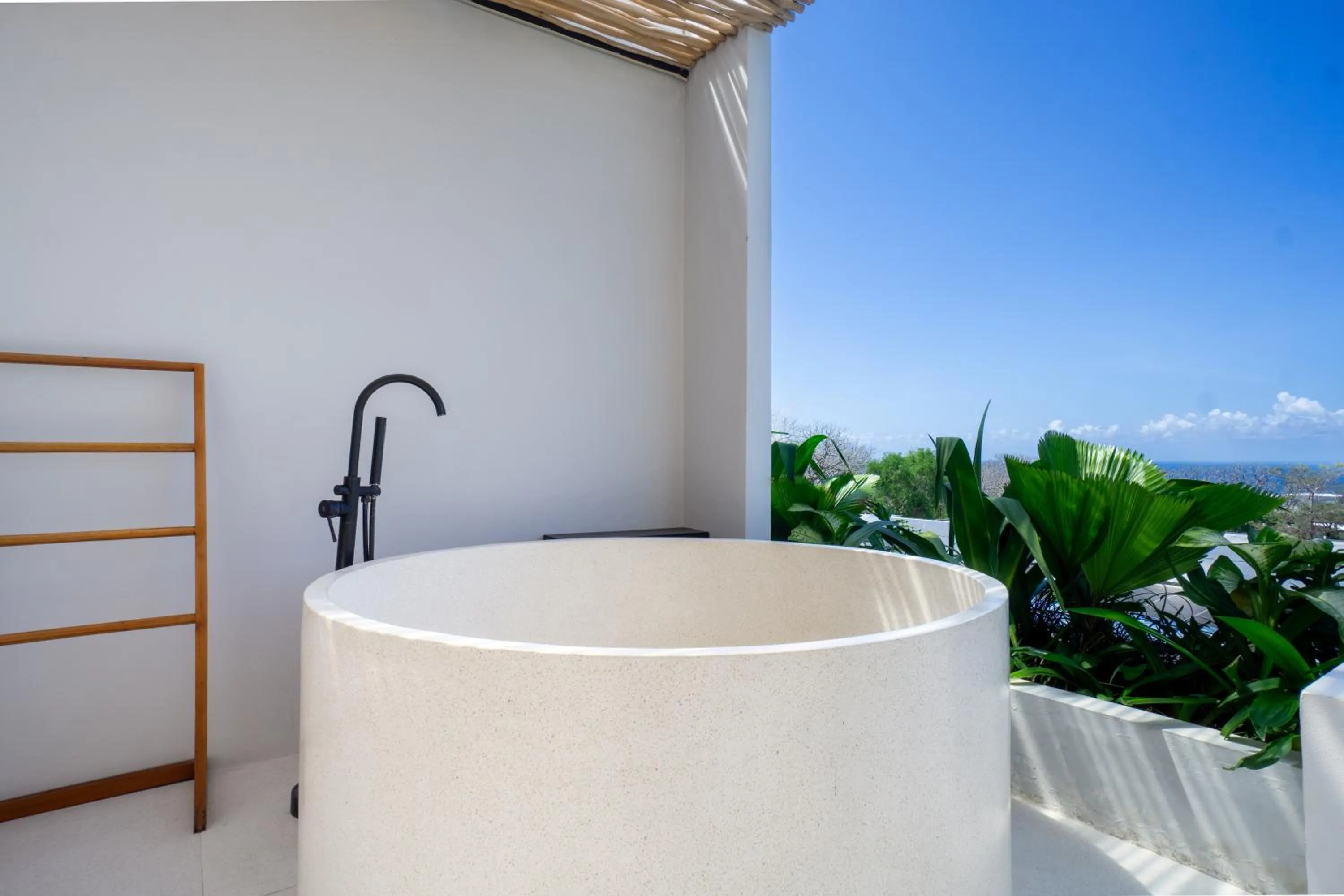 Day in Rahya Villas Complex