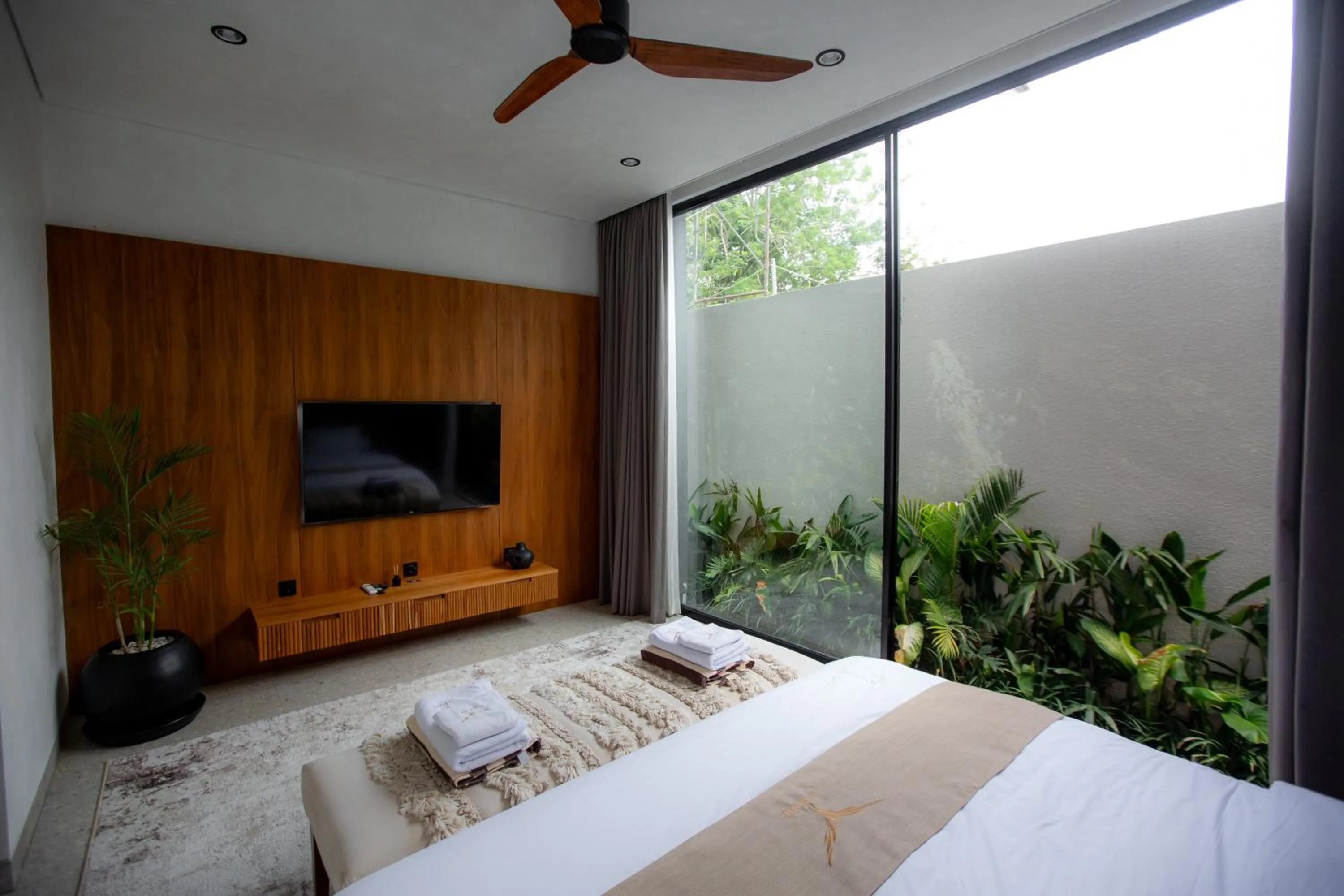 Bed in Rahya Villas Complex