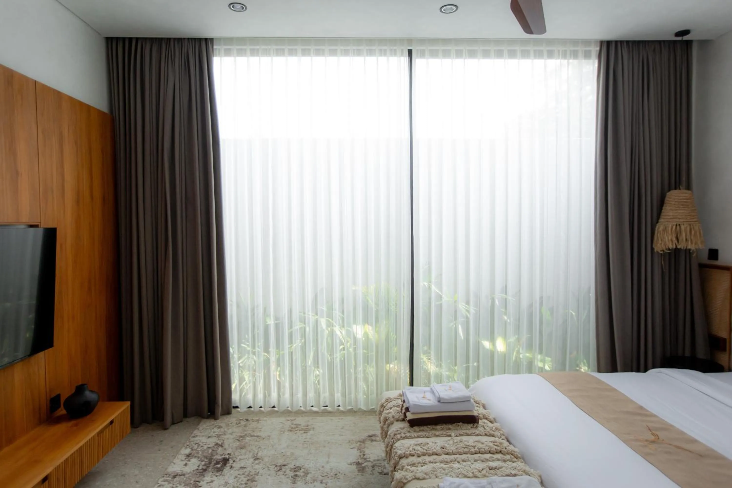 Bed in Rahya Villas Complex