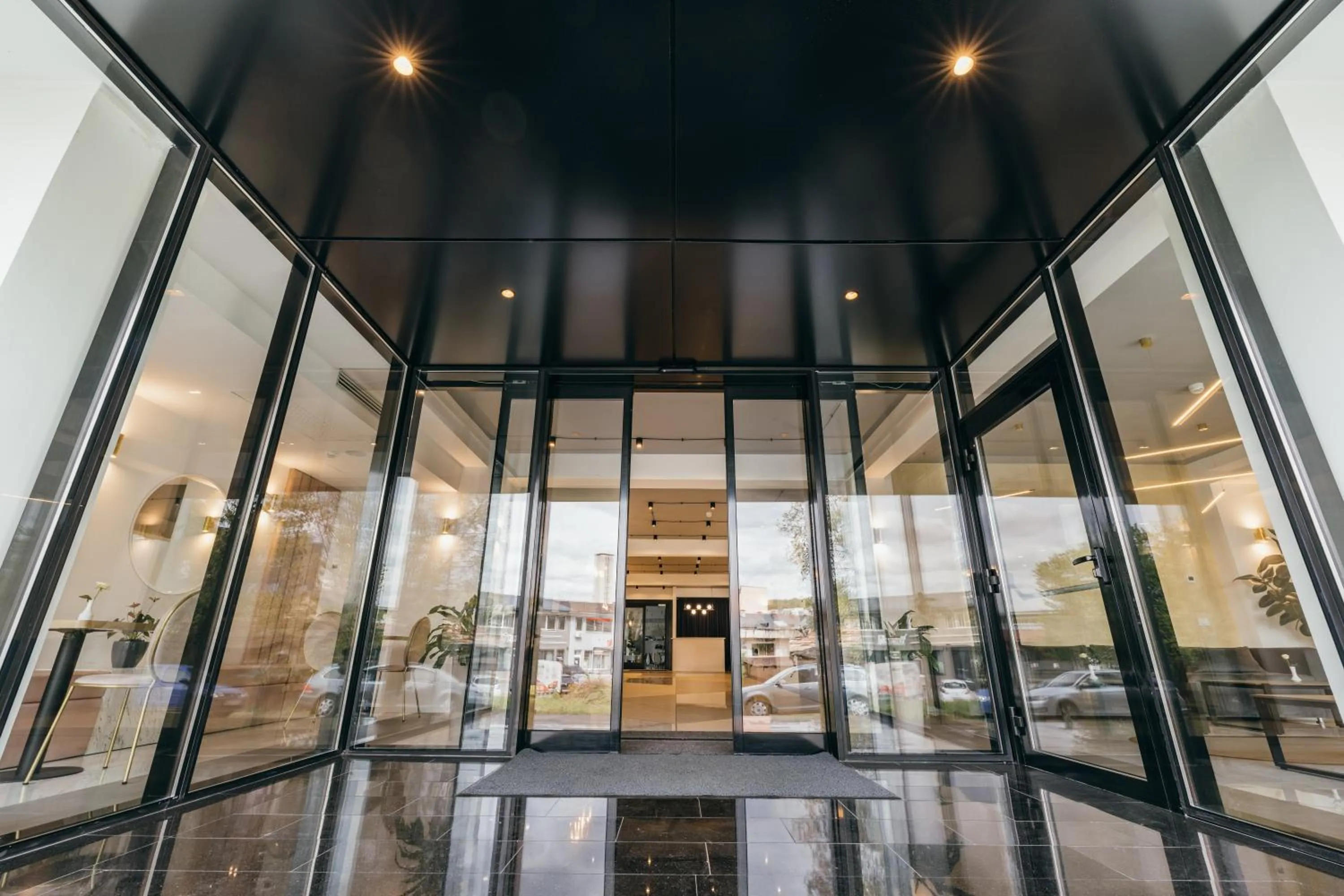 Facade/entrance in HOTEL AGORA Mures