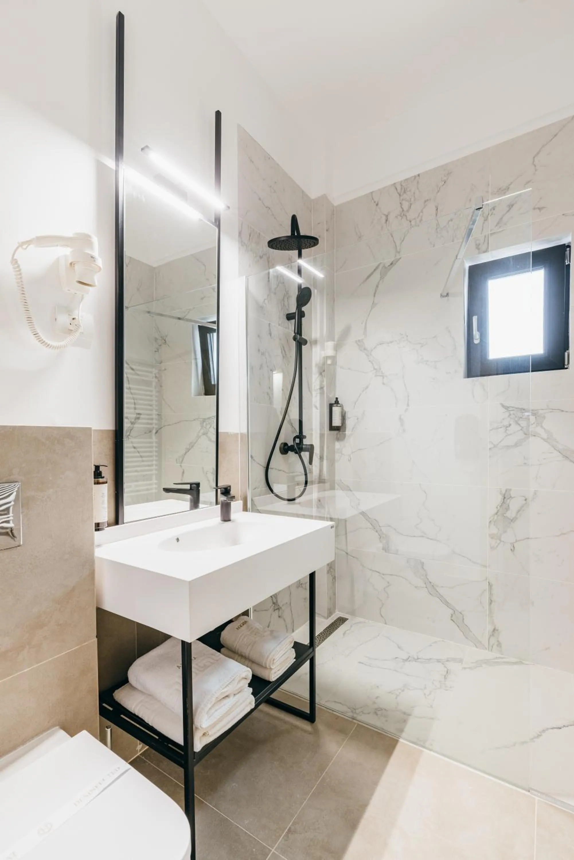 Bathroom in HOTEL AGORA Mures