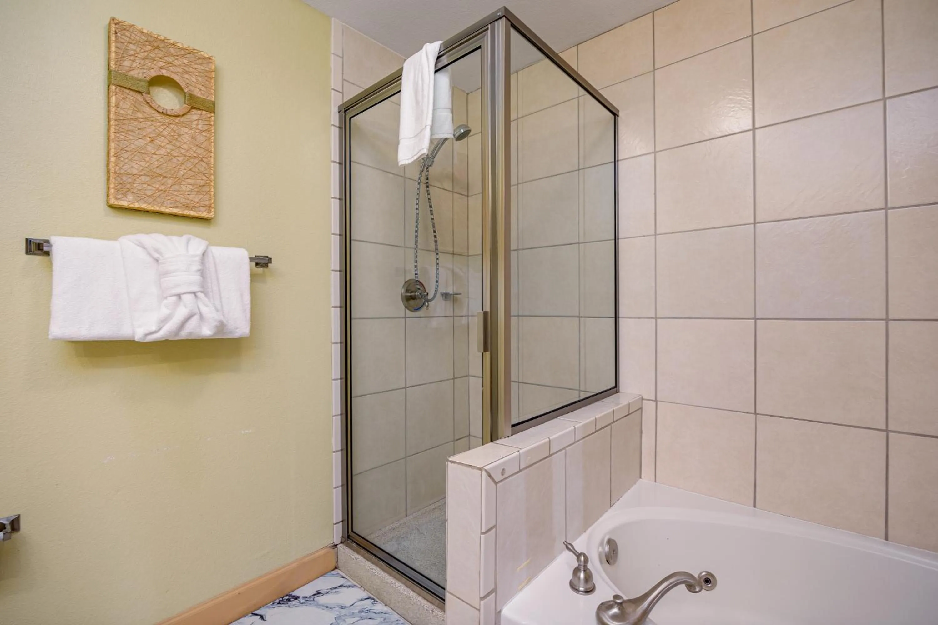 Mountain View Condo 1205 by Eden Crest