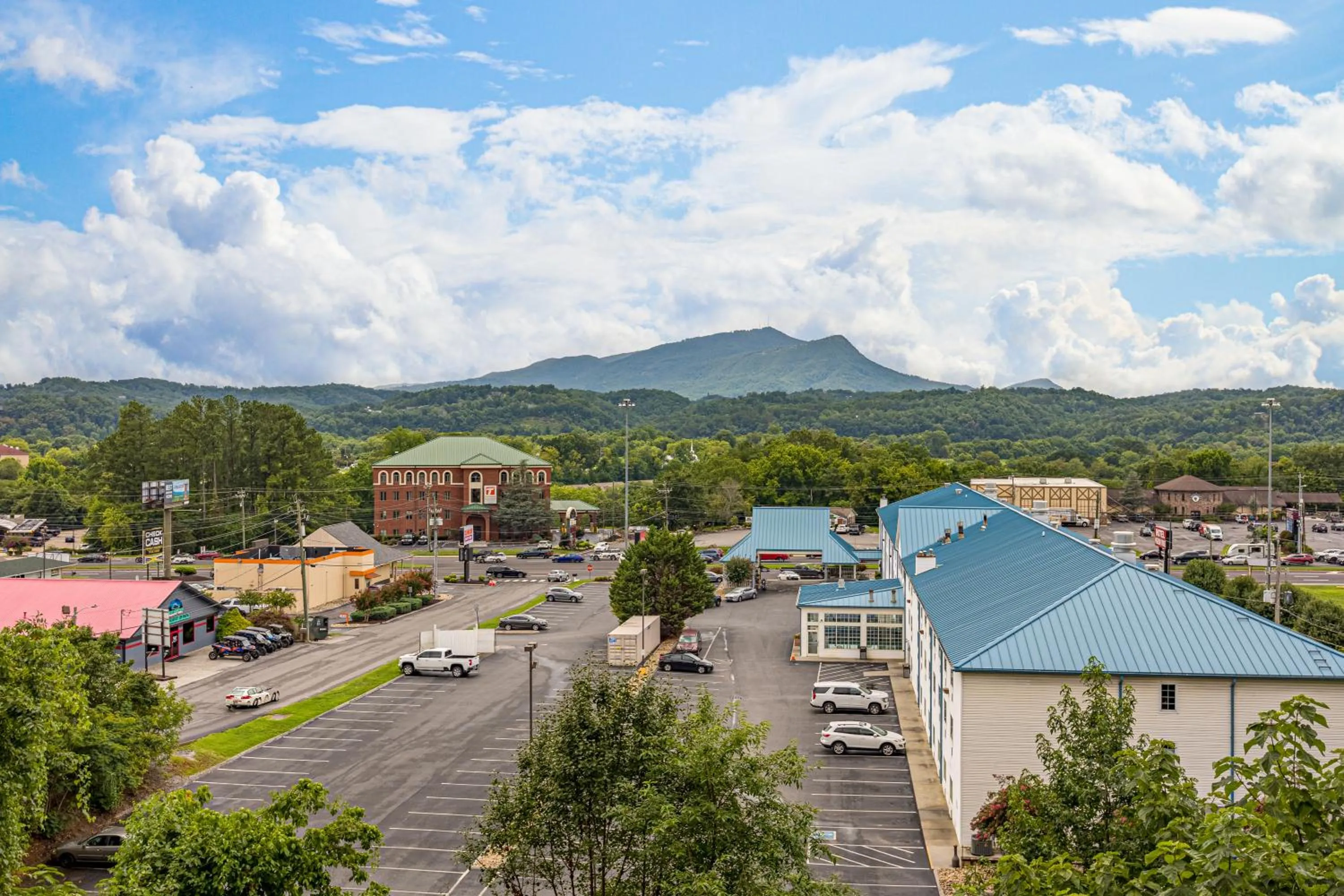 Mountain View Condo 1205 by Eden Crest