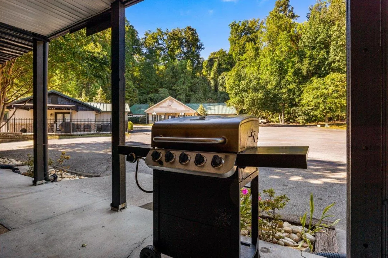 Poplar Point Condo Unit 12B by Eden Crest