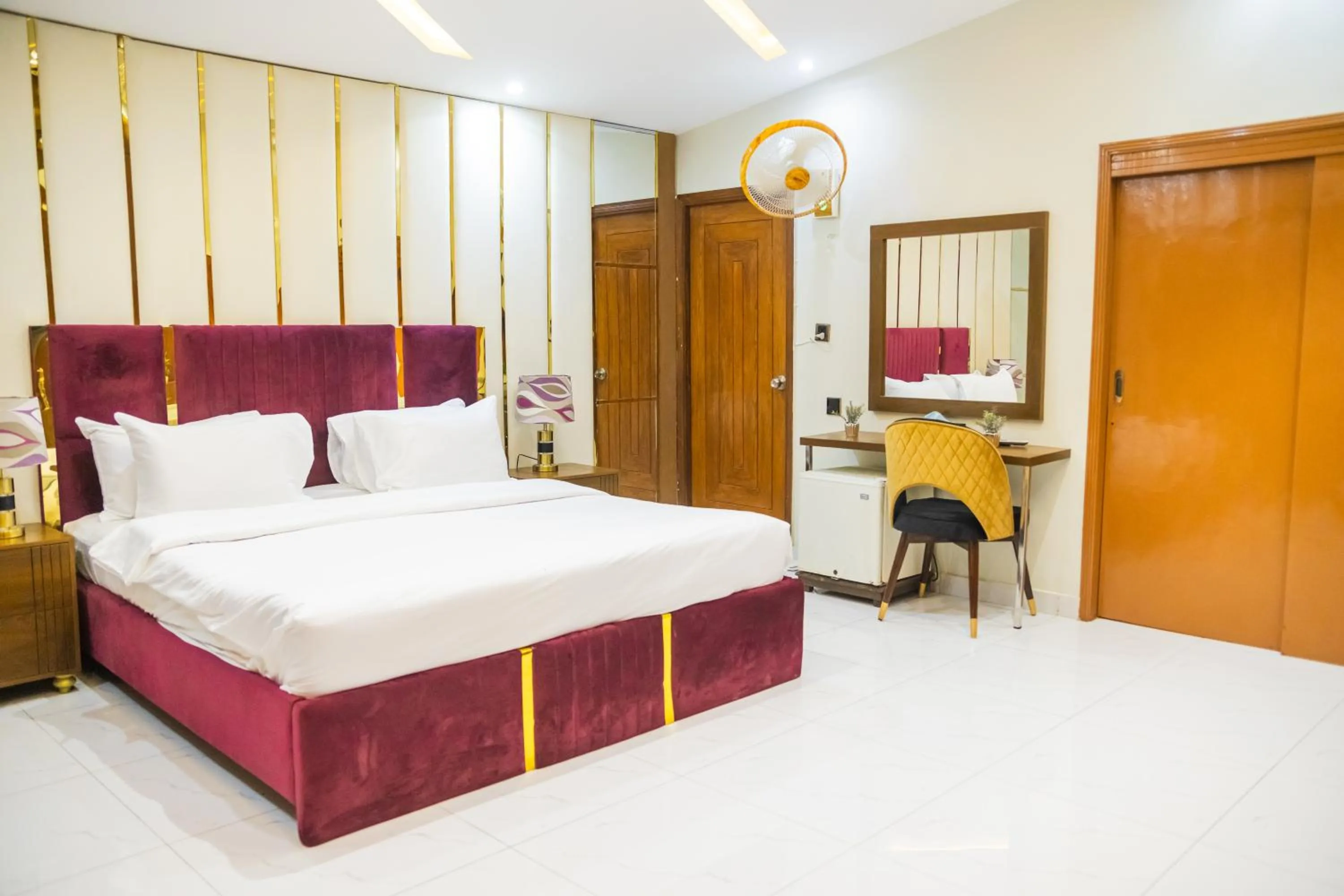 Bed in Diplomat Fort Boutique Hotel