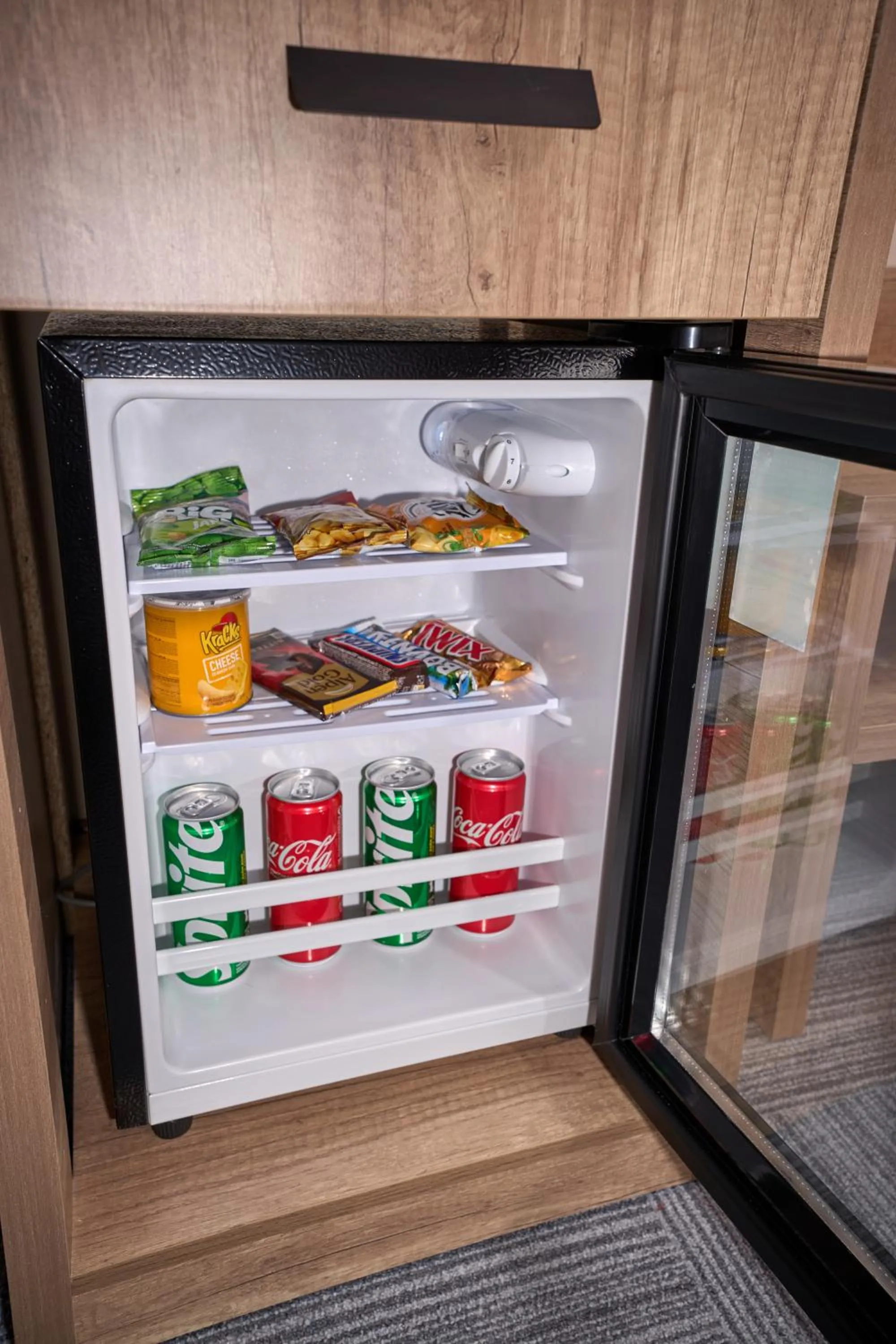 Food and drinks in Crown Hotel