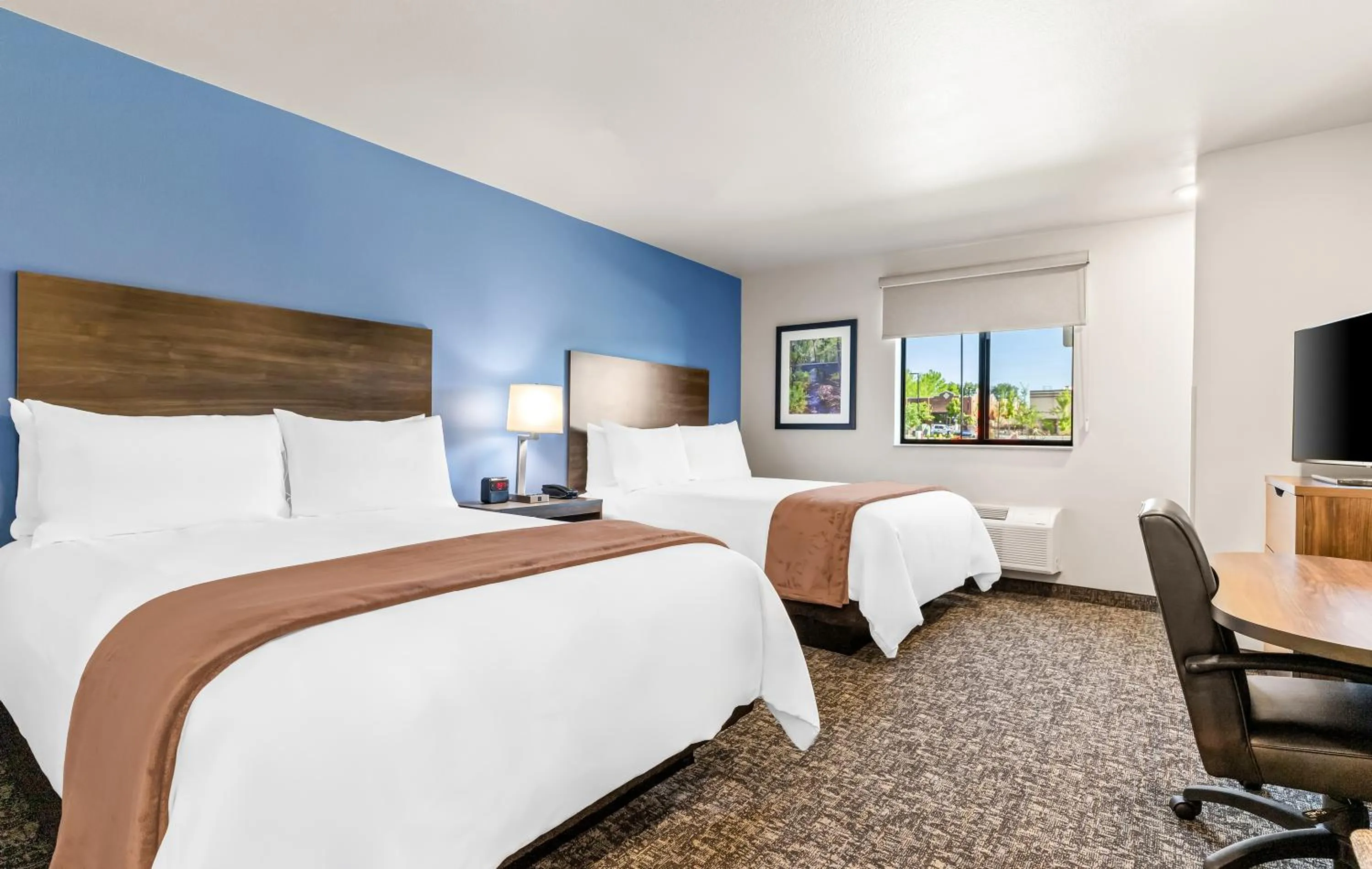 Bed in My Place Hotel-Bentonville-Rogers, AR