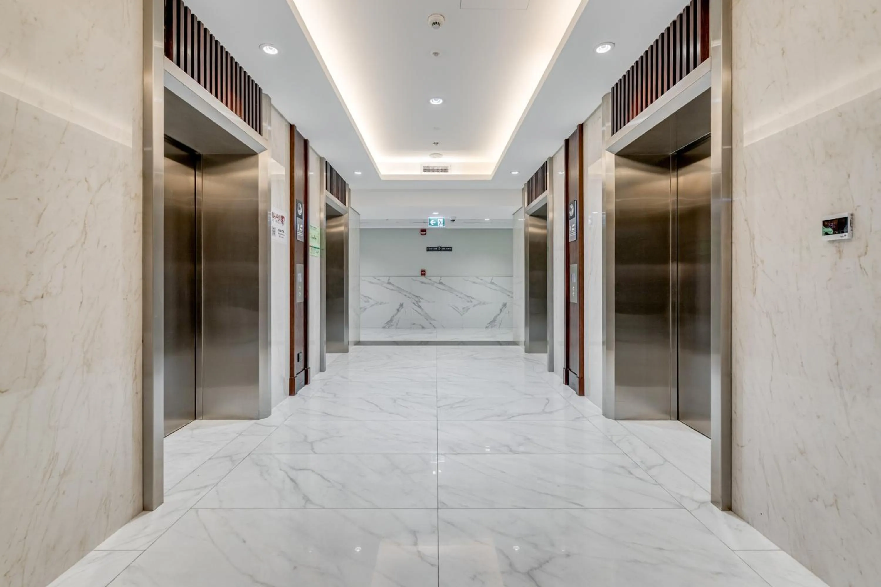 elevator in GLOBALSTAY J One Tower Apartments at Pearl of UAE