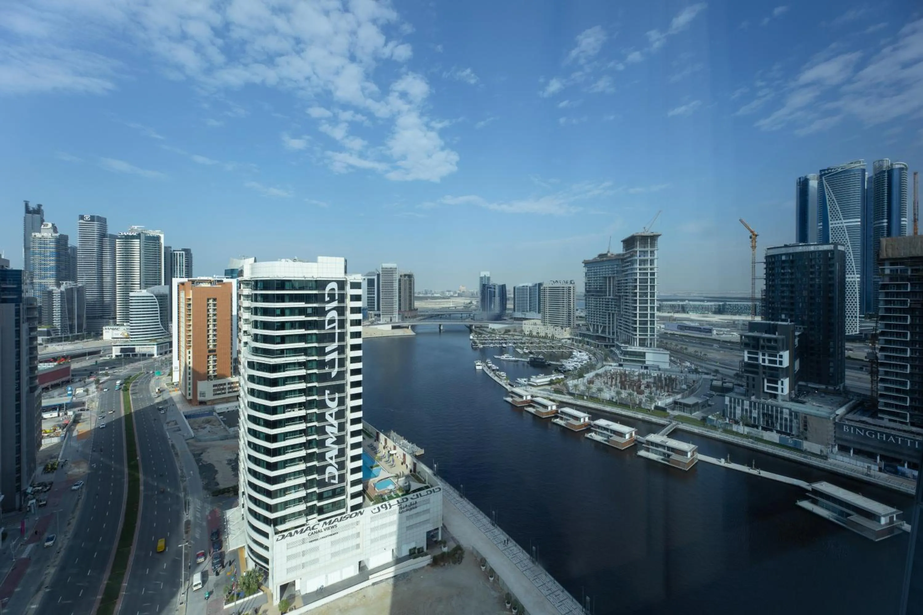Bird's eye view in GLOBALSTAY J One Tower Apartments at Pearl of UAE