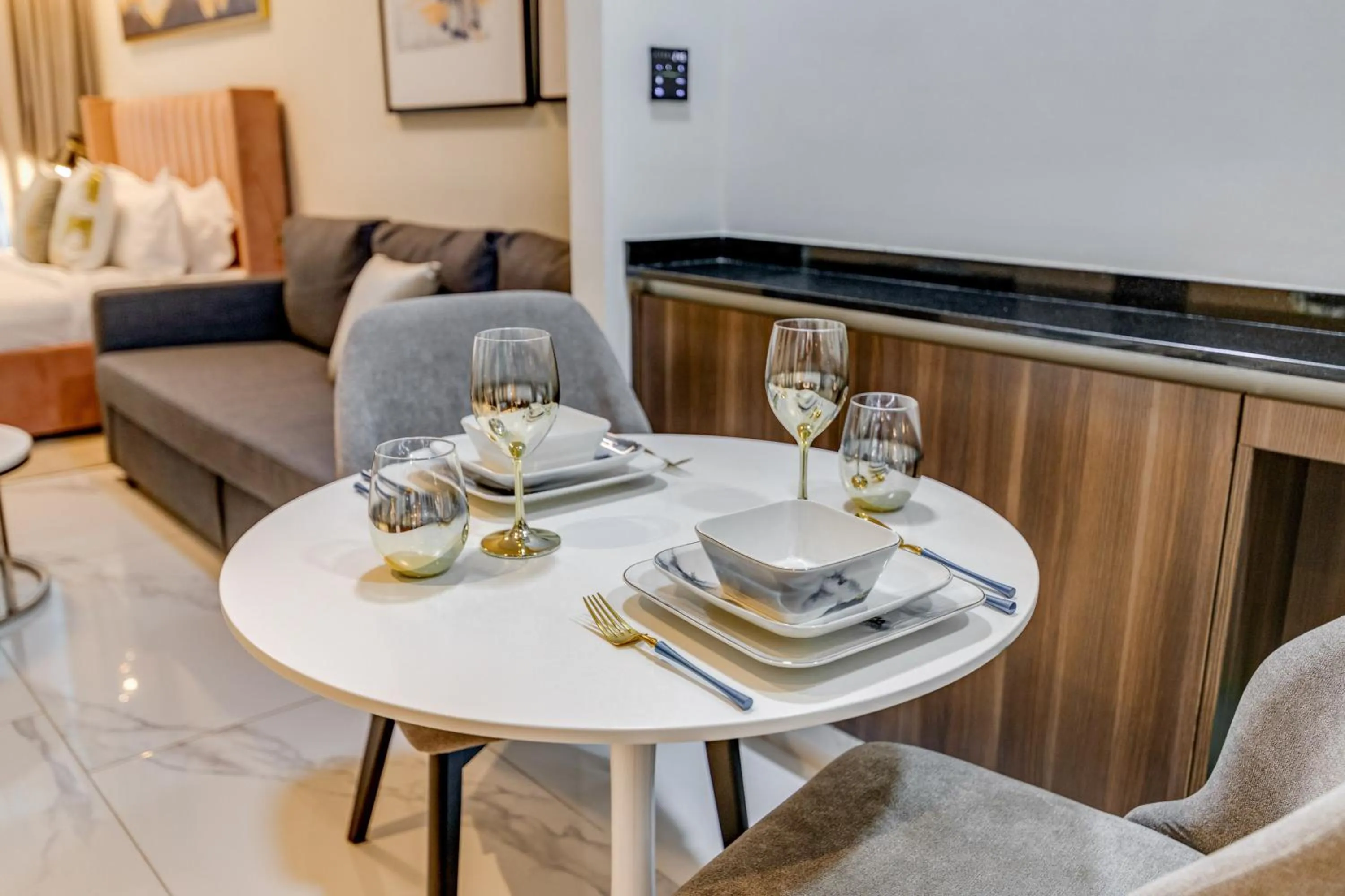 Bed in GLOBALSTAY J One Tower Apartments at Pearl of UAE