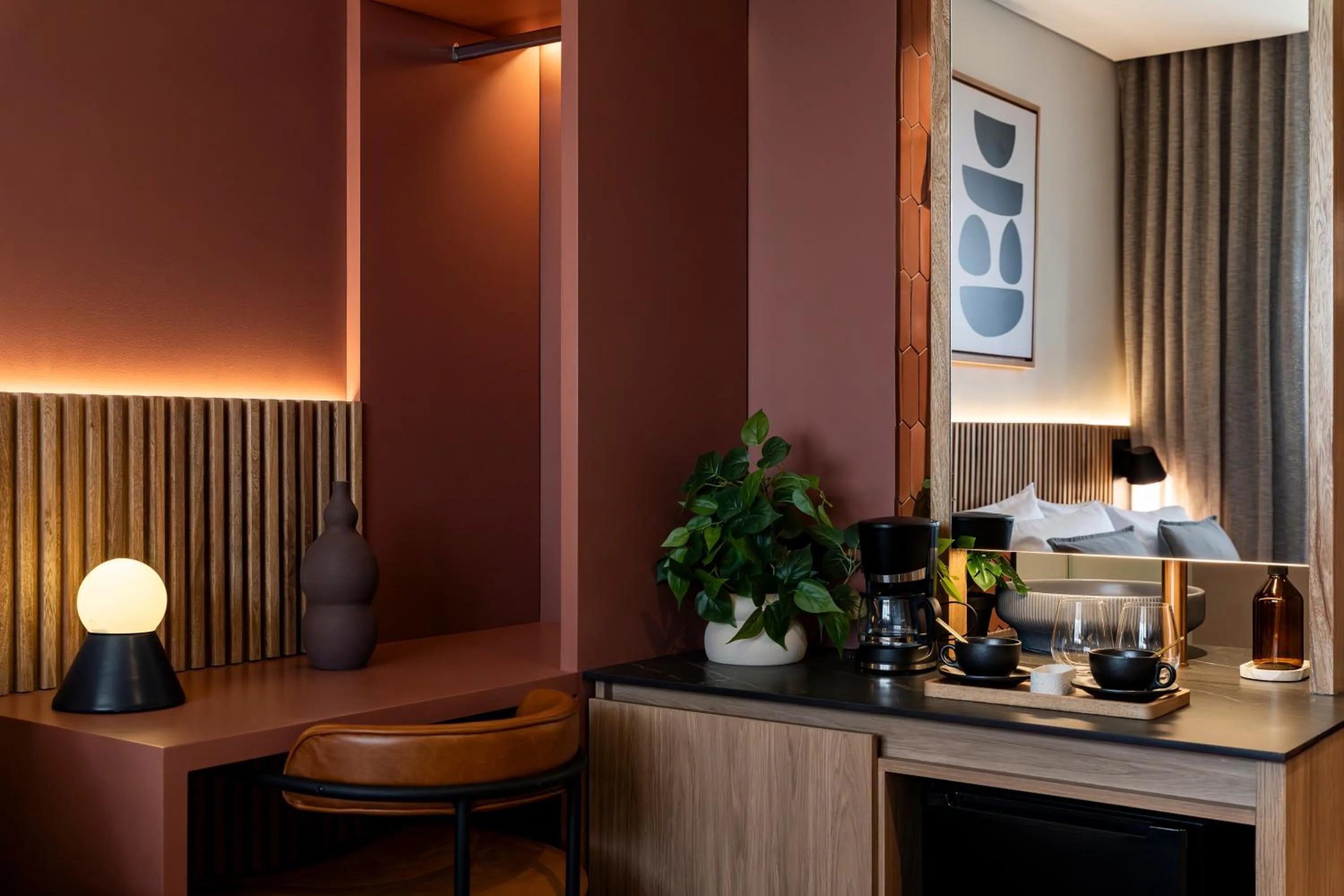 Coffee/tea facilities in Heiss Hotel By Jalo