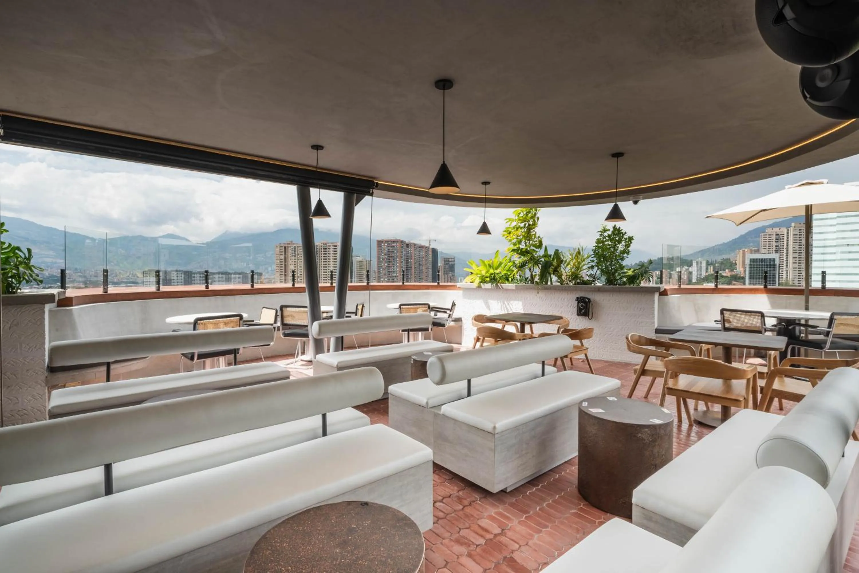 Lounge or bar in Heiss Hotel By Jalo