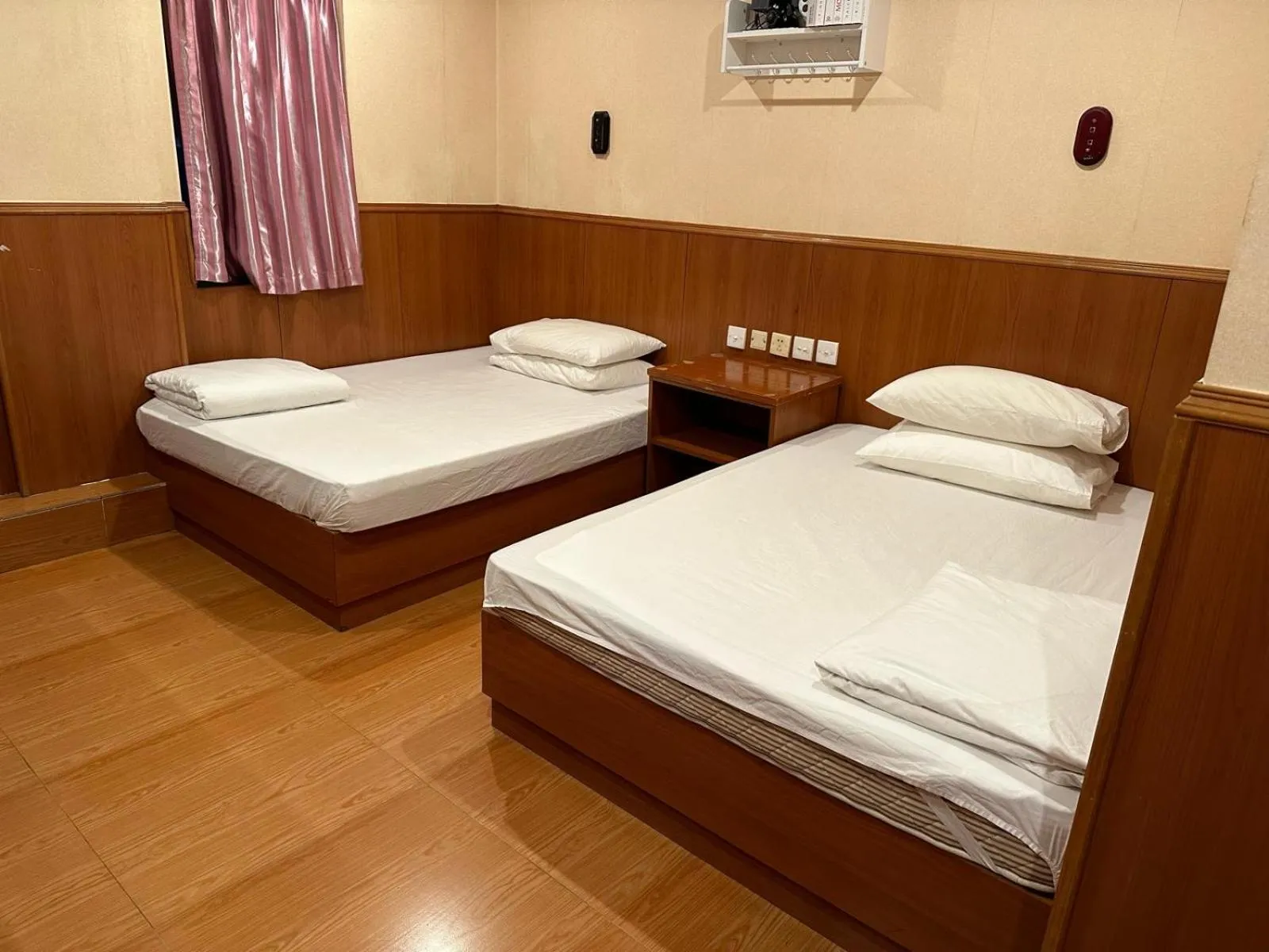 Bed in Kowloon Hostel