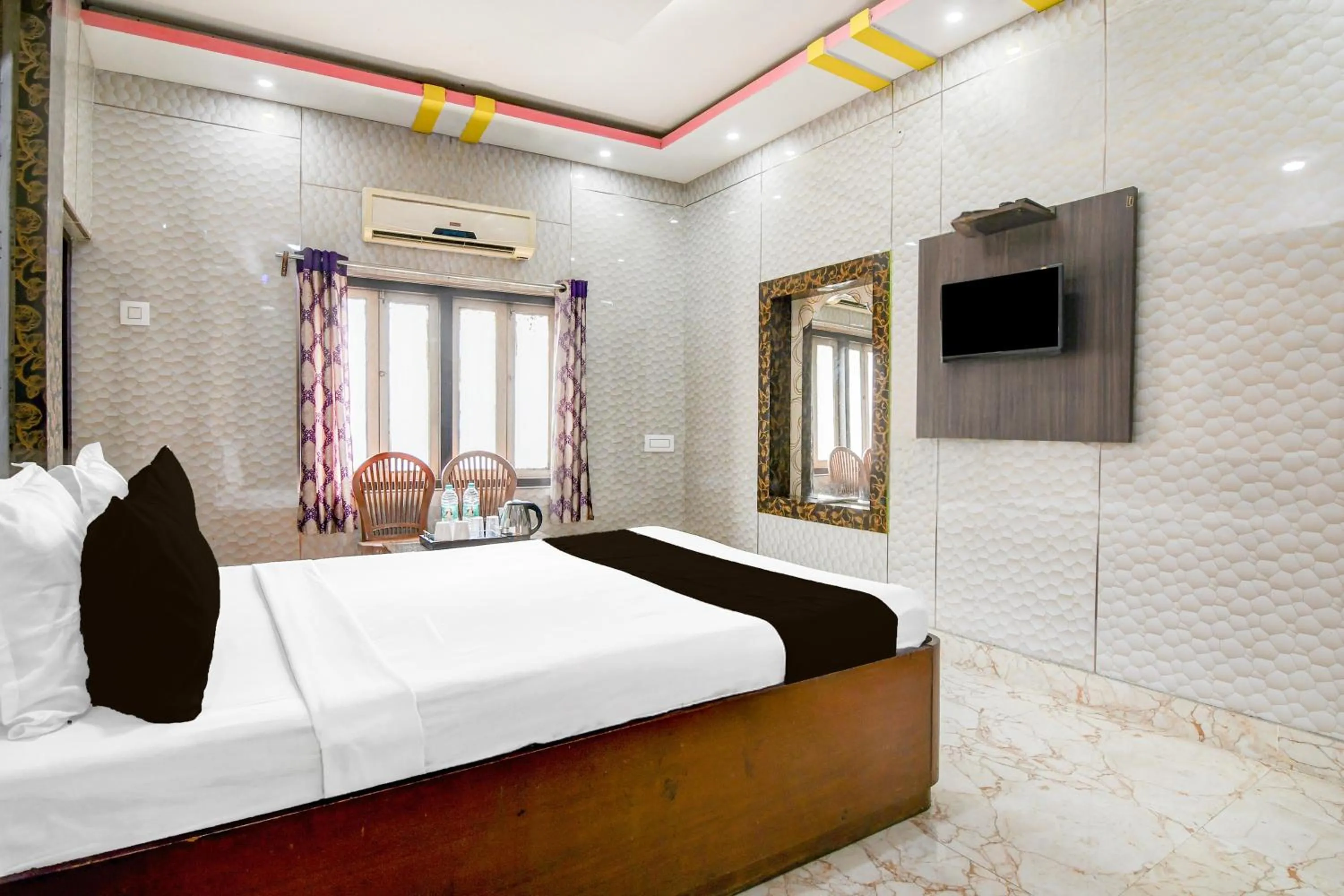 Bedroom, Bed in Super Hotel O Serampore Railway Station Formerly Rupashi Guest House
