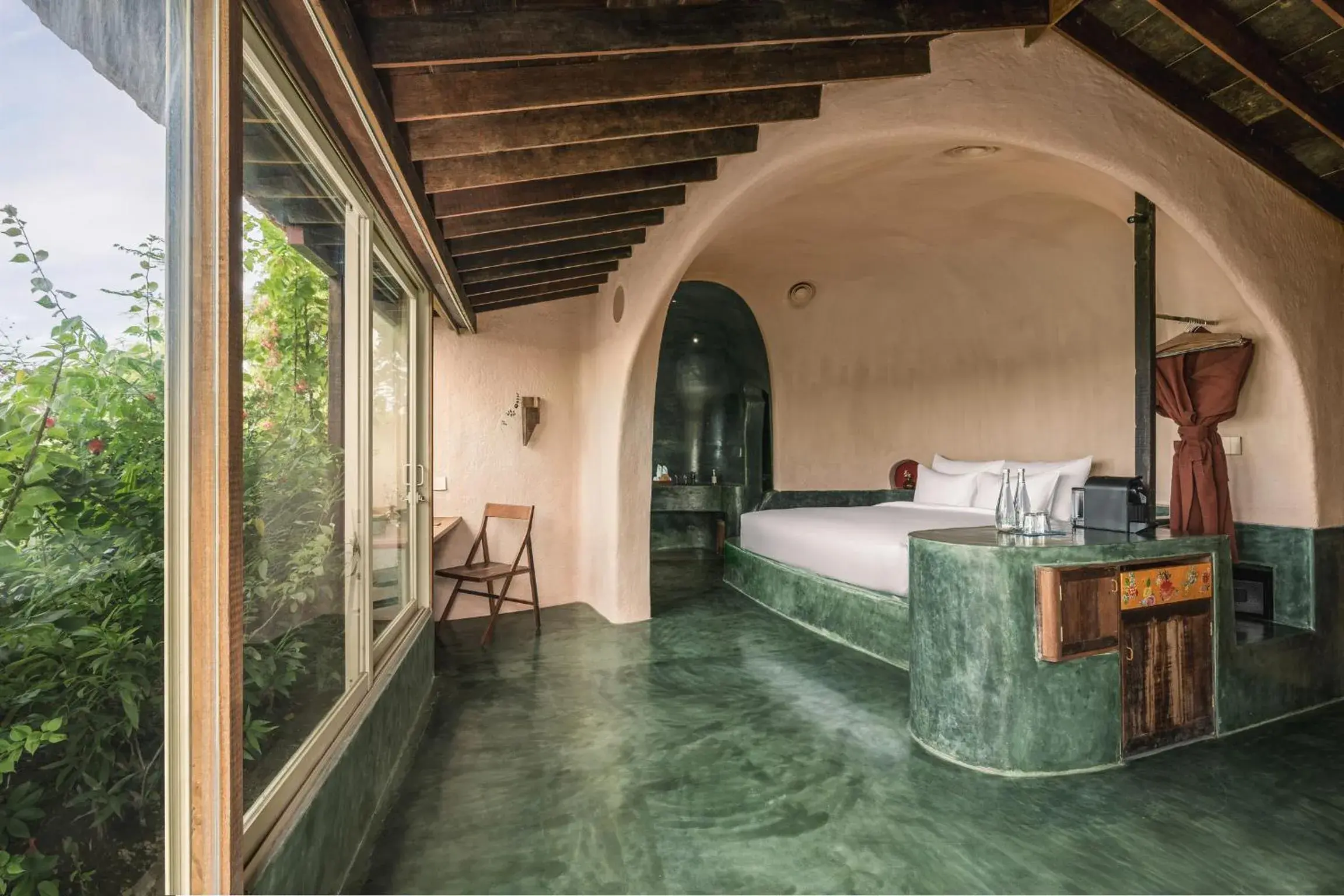 Deluxe Double or Twin Room in Reu Boutique Hotel Deluxe Double or Twin Room in Reu Boutique Hotel