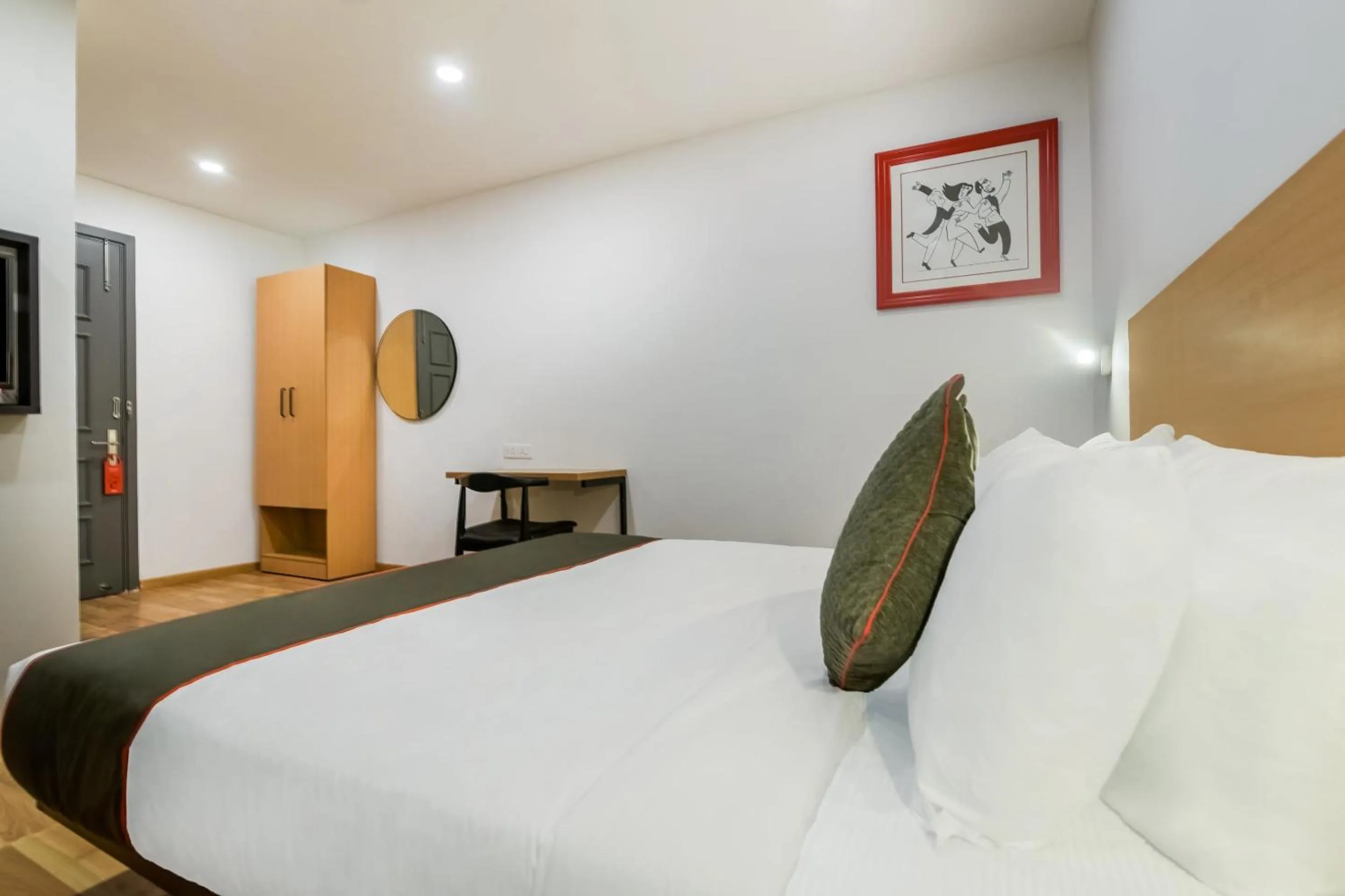 Bedroom, Bed in Super Townhouse 094 HOTEL MORO