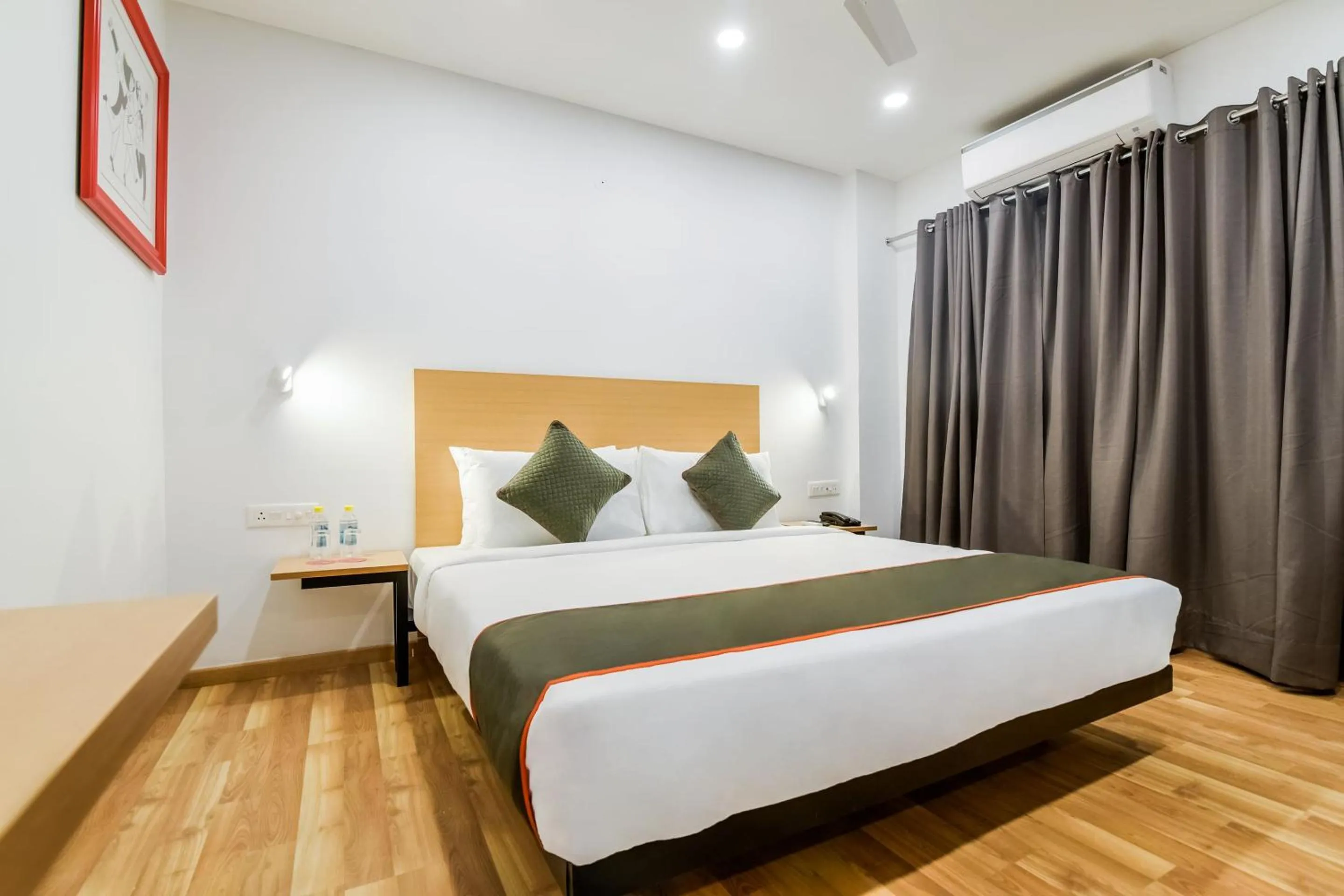 Bedroom, Bed in Super Townhouse 094 HOTEL MORO