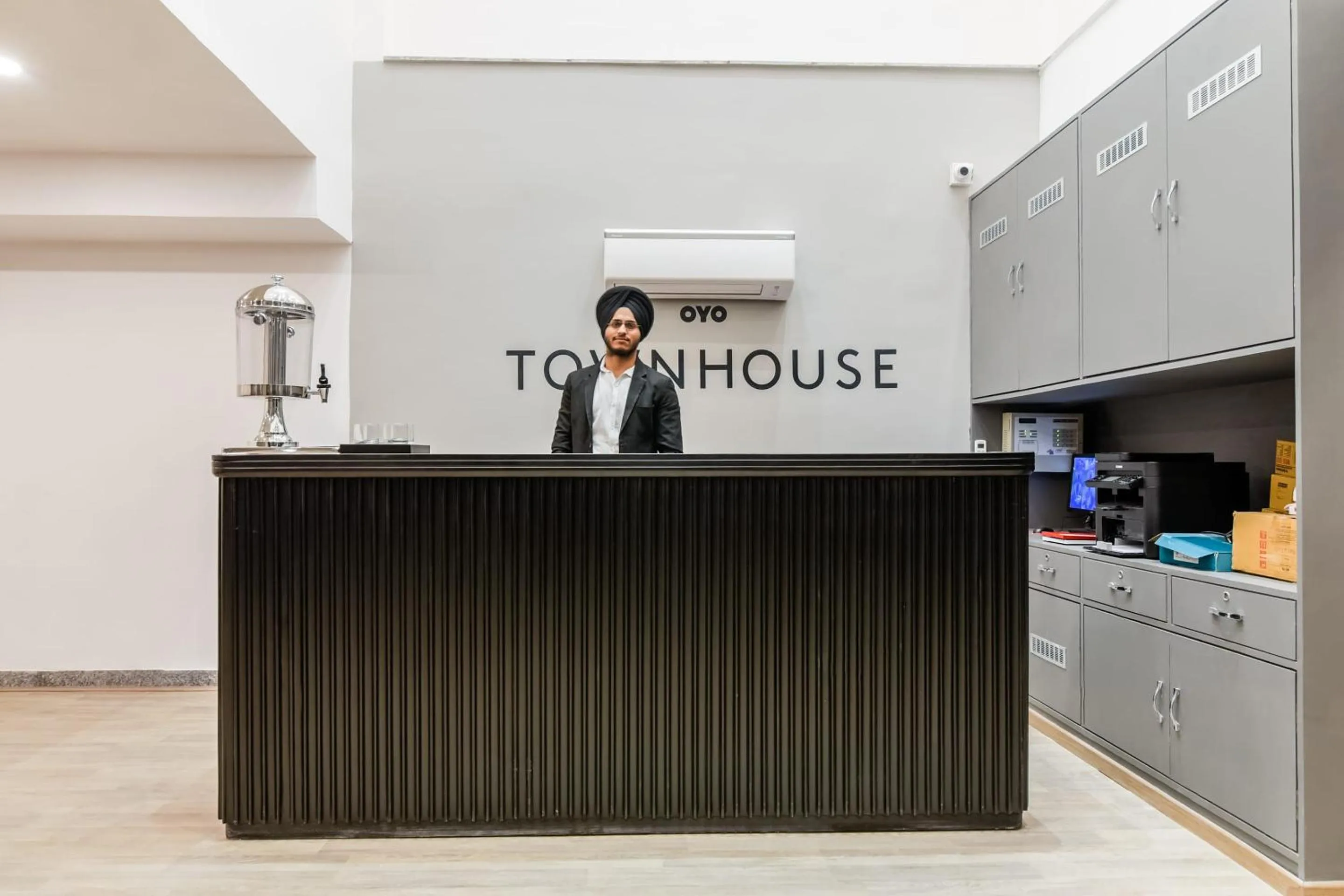 Lobby or reception in Super Townhouse 094 HOTEL MORO