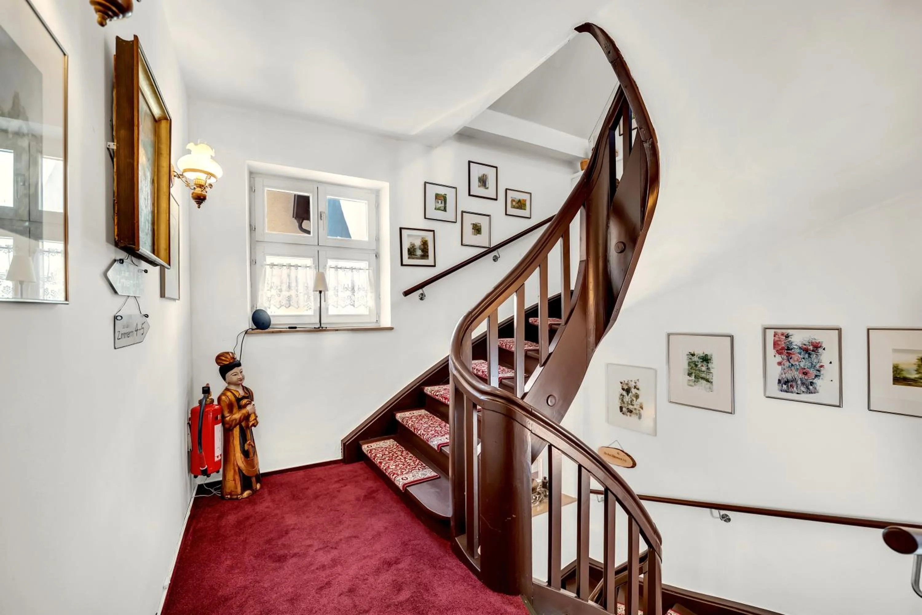 Decorative detail in Artistique Hotel