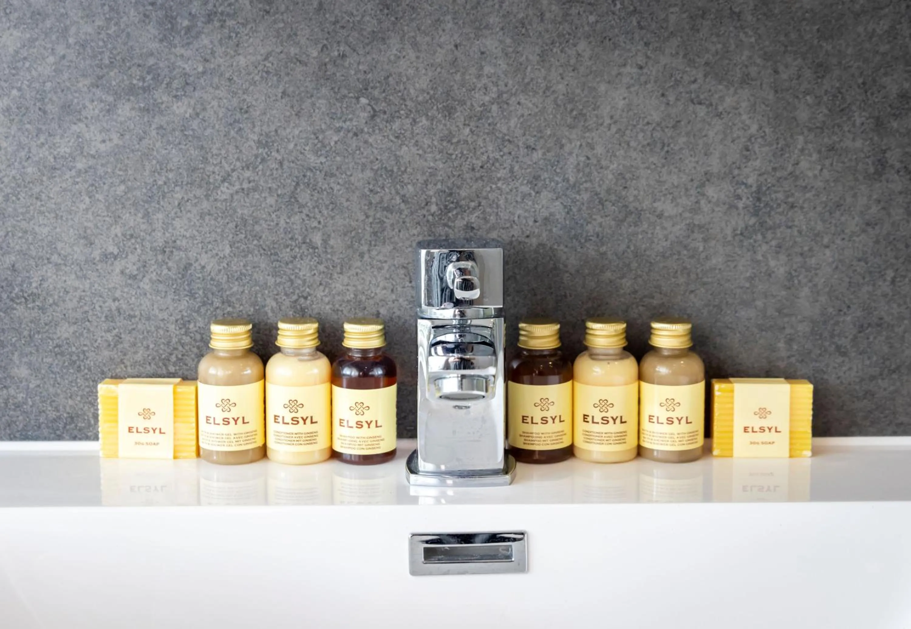 Bathroom in The Bat and Ball