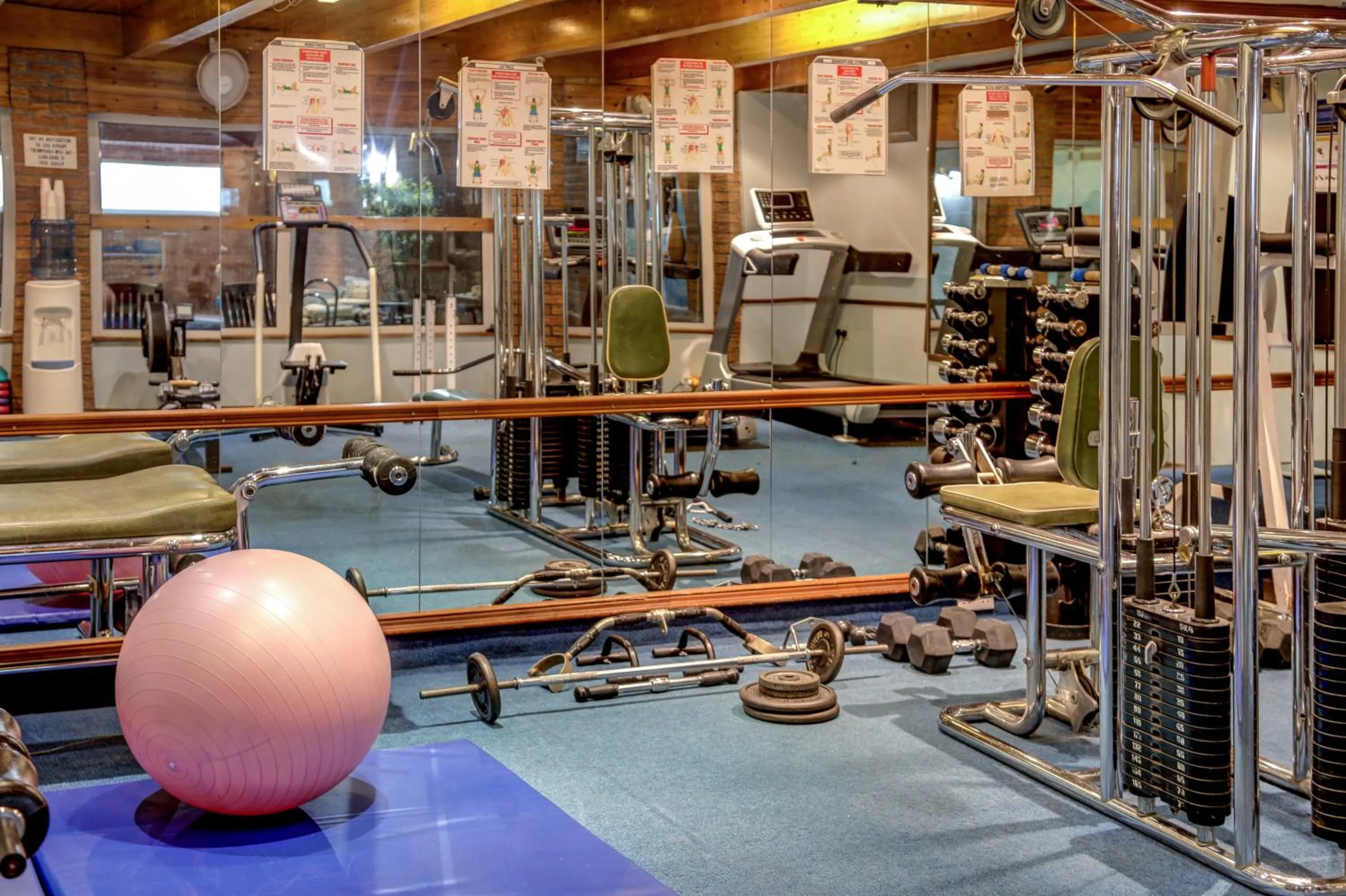 Fitness centre/facilities, Fitness Center/Facilities in Best Western Queens Hotel