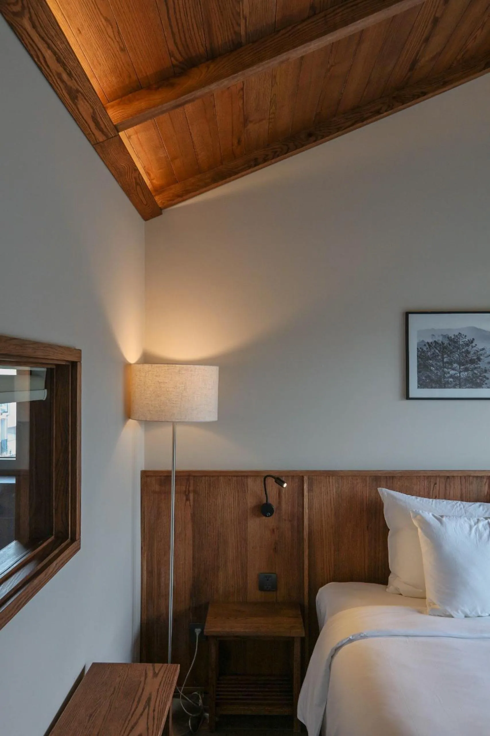 Bed in HLS Dalat Lodge