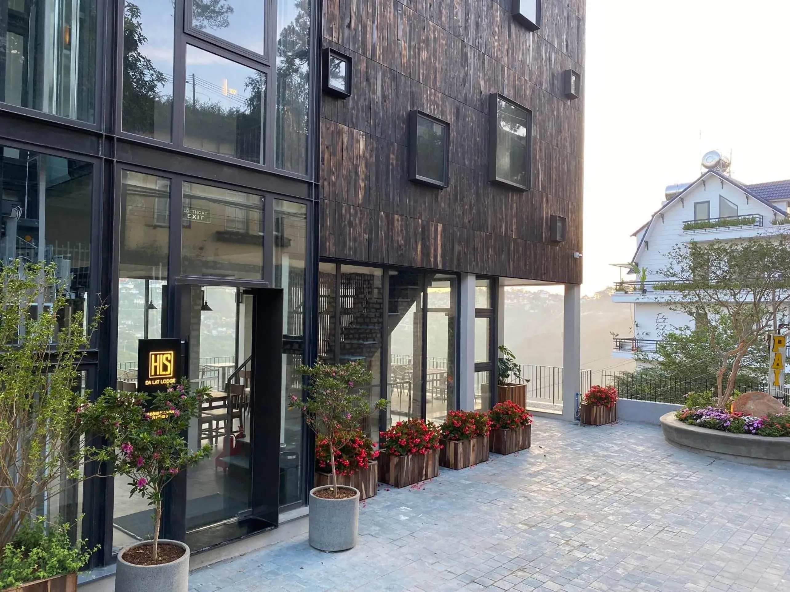 HLS Dalat Lodge HLS Dalat Lodge