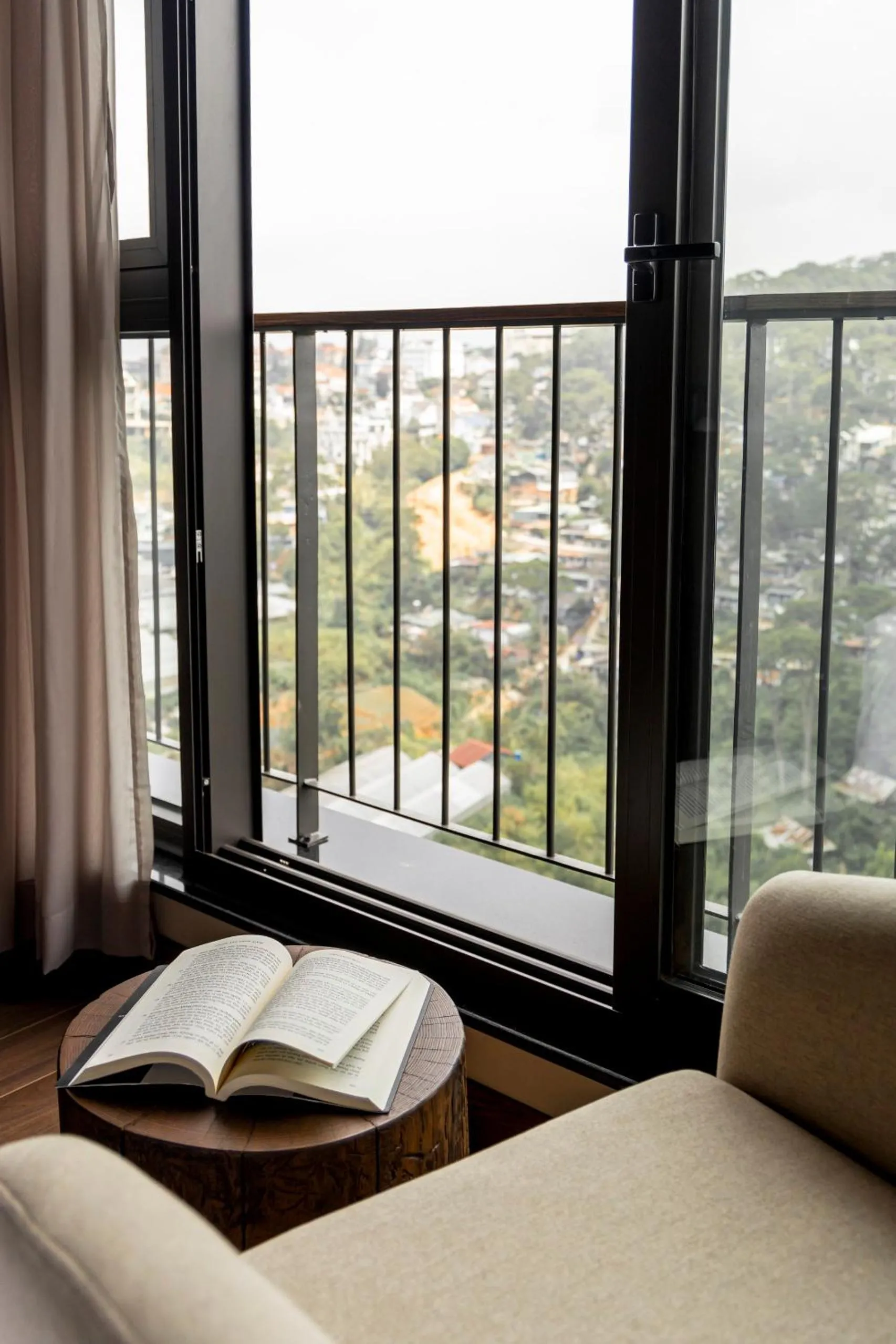 Bed in HLS Dalat Lodge