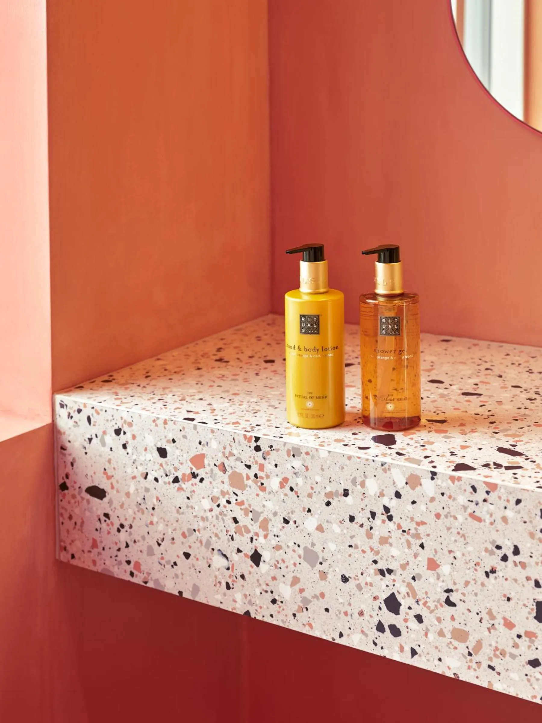 Bathroom in CityHub Reykjavik