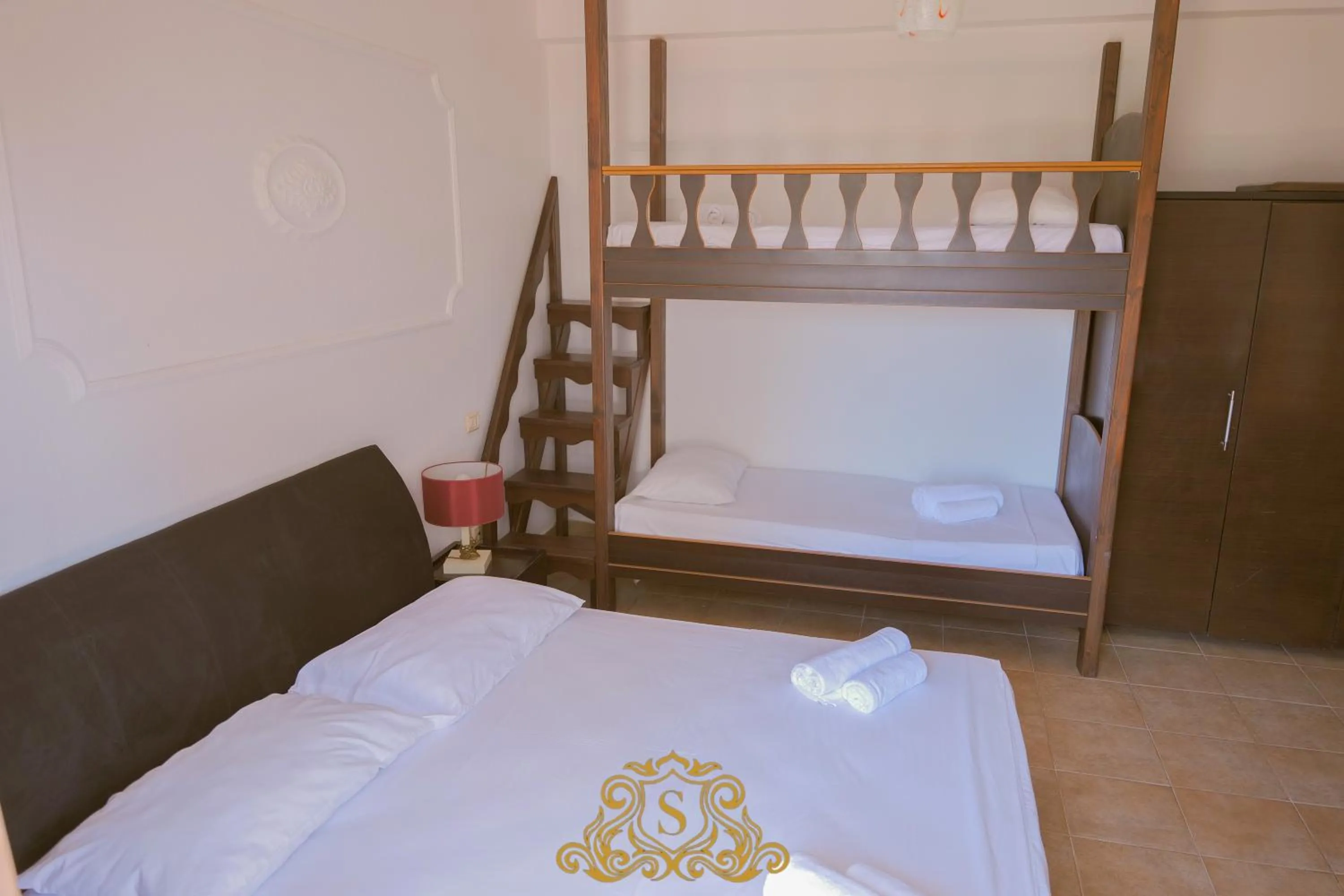 Bedroom, Bed in Hotel Sorrente