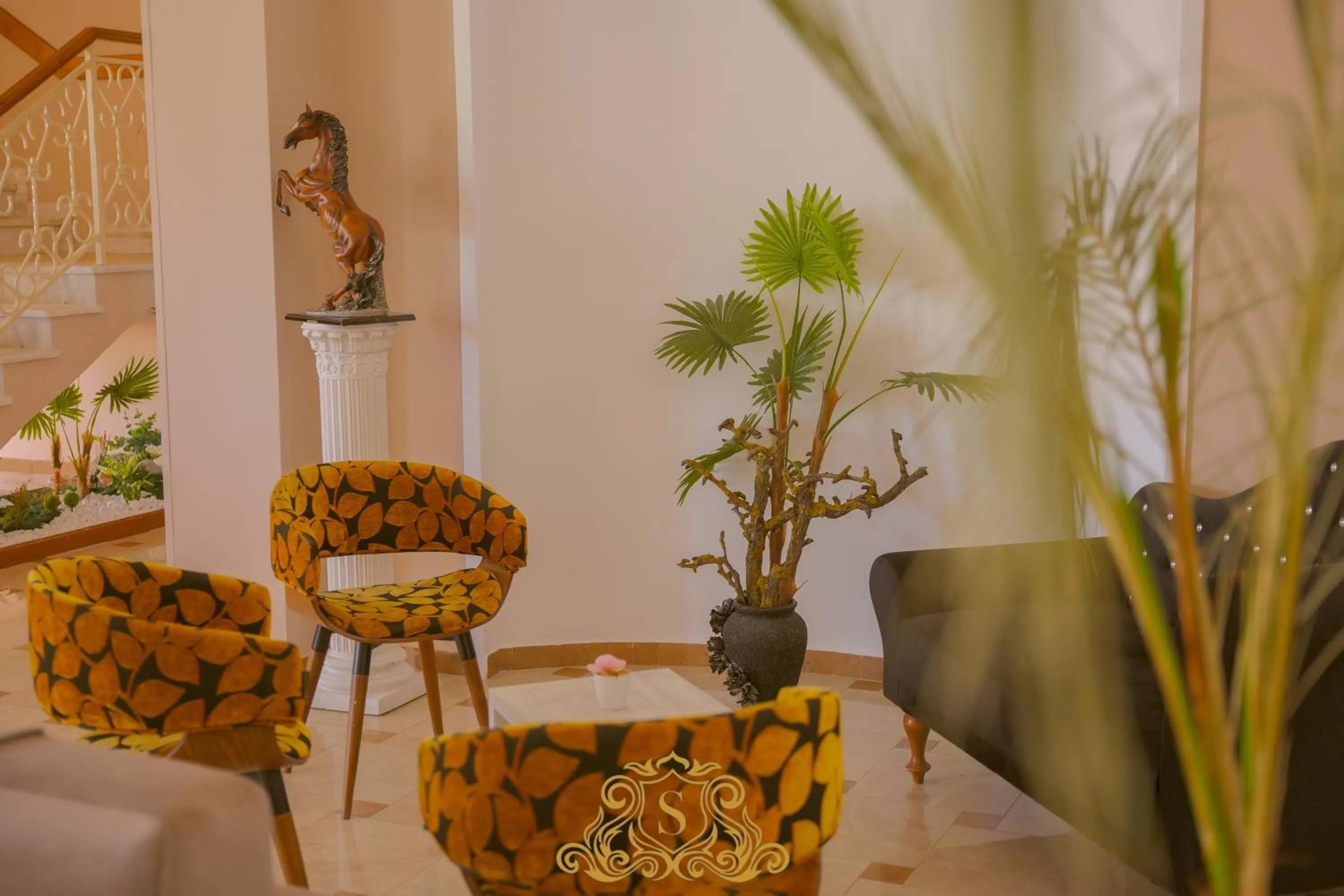 Seating area in Hotel Sorrente