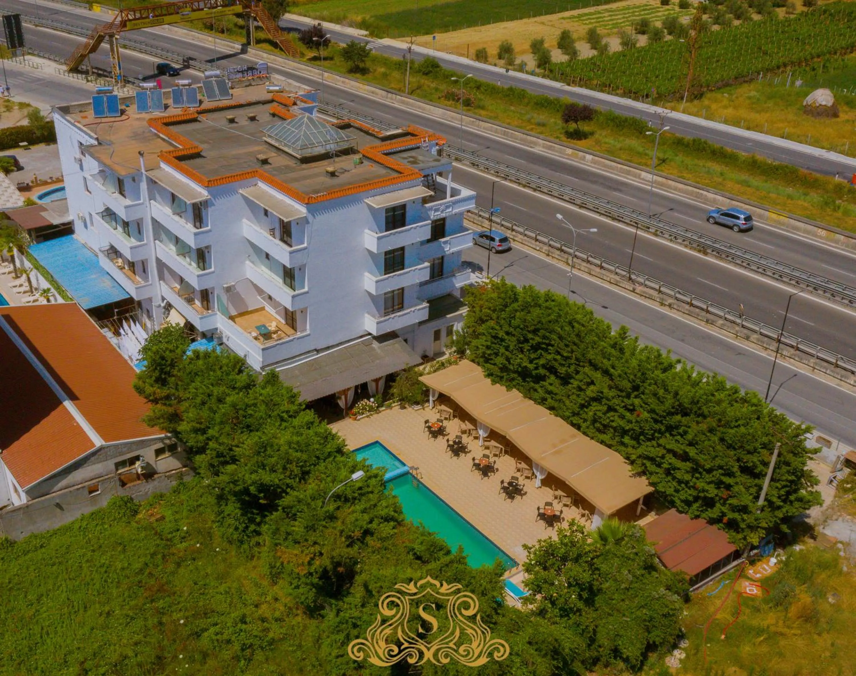 Property building in Hotel Sorrente