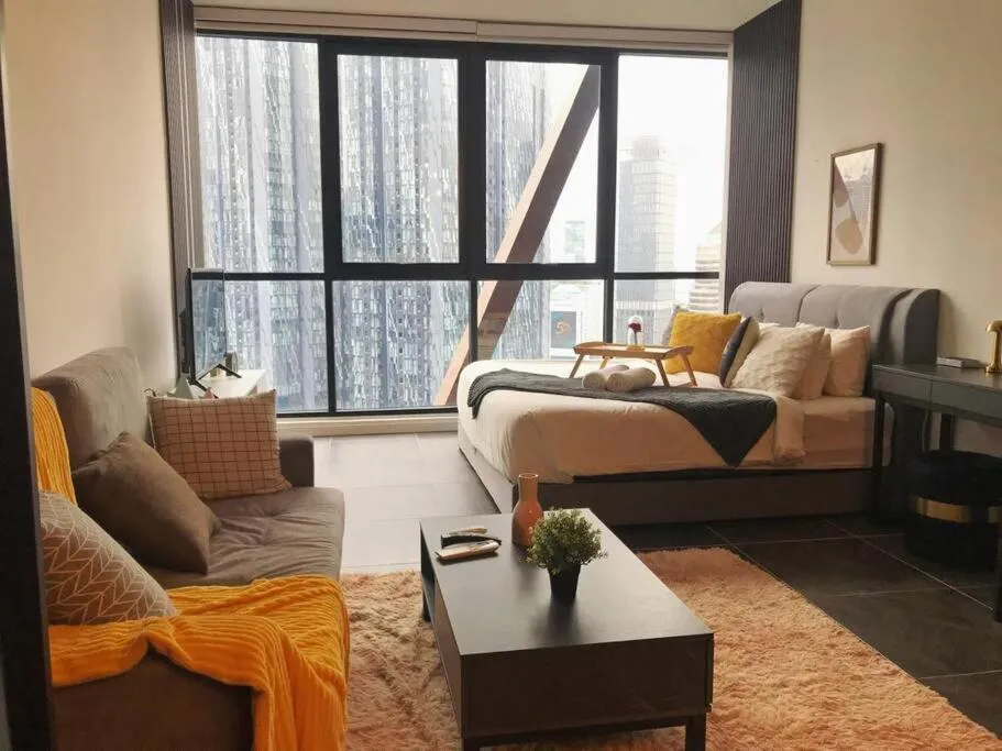 Klcc Suites at Twin Tower