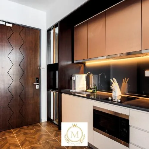 Klcc Suites at Twin Tower