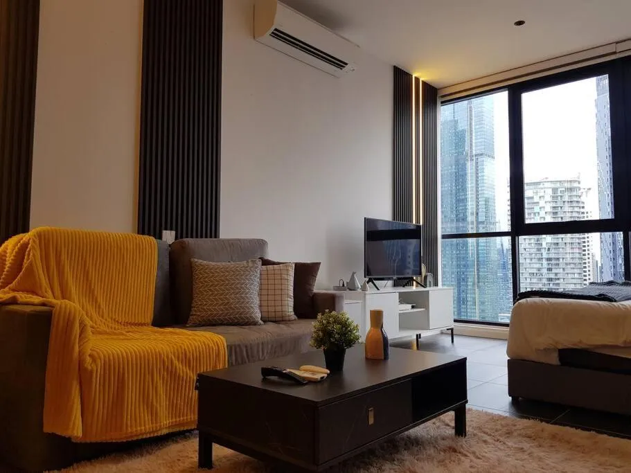 Klcc Suites at Twin Tower