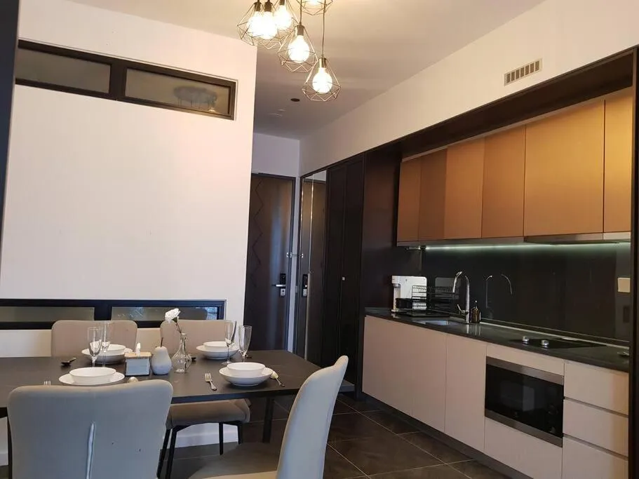 Klcc Suites at Twin Tower