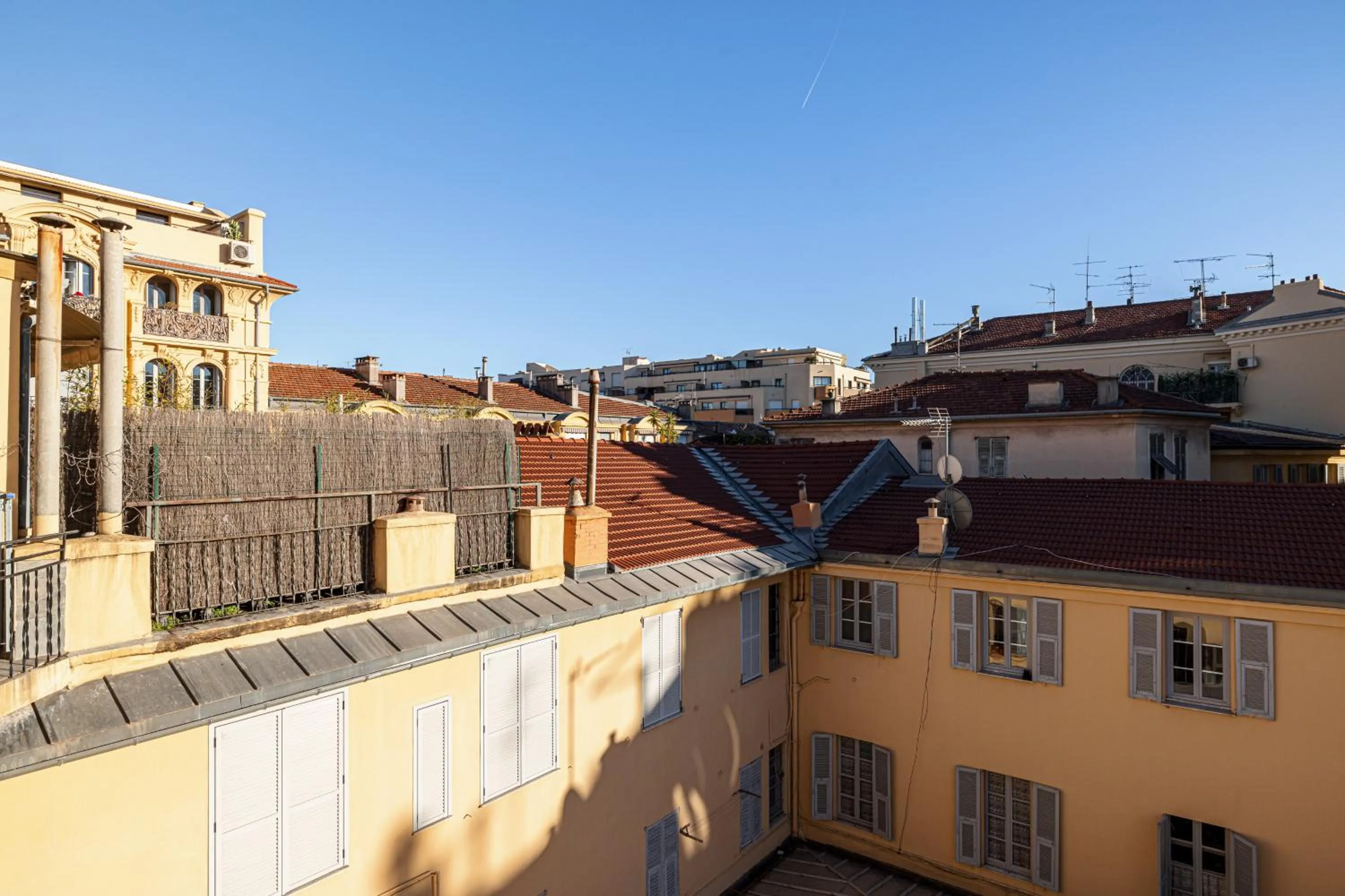 Property building in Naomi Nice