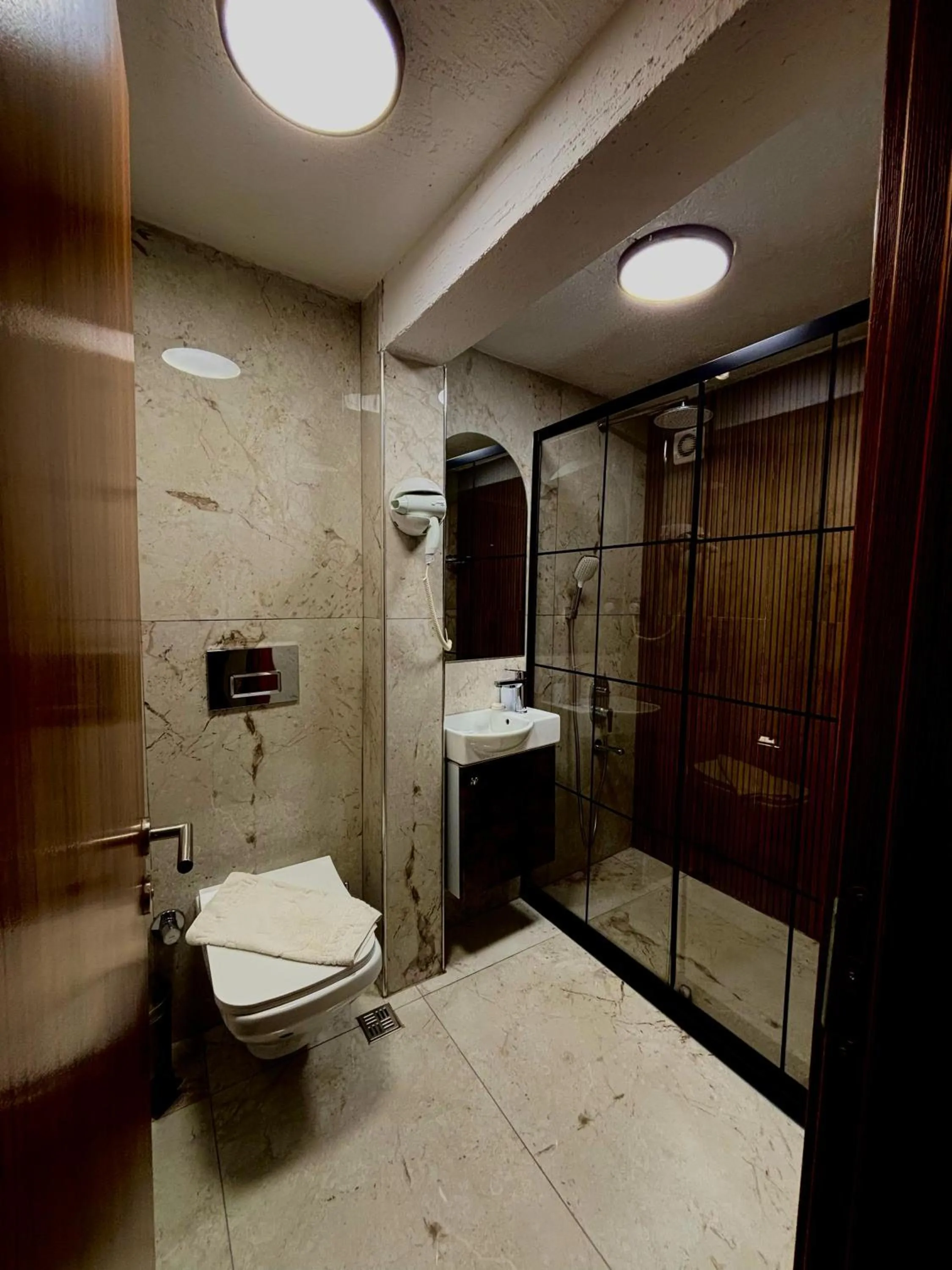 Shower in Galata Calm Tale Hotel