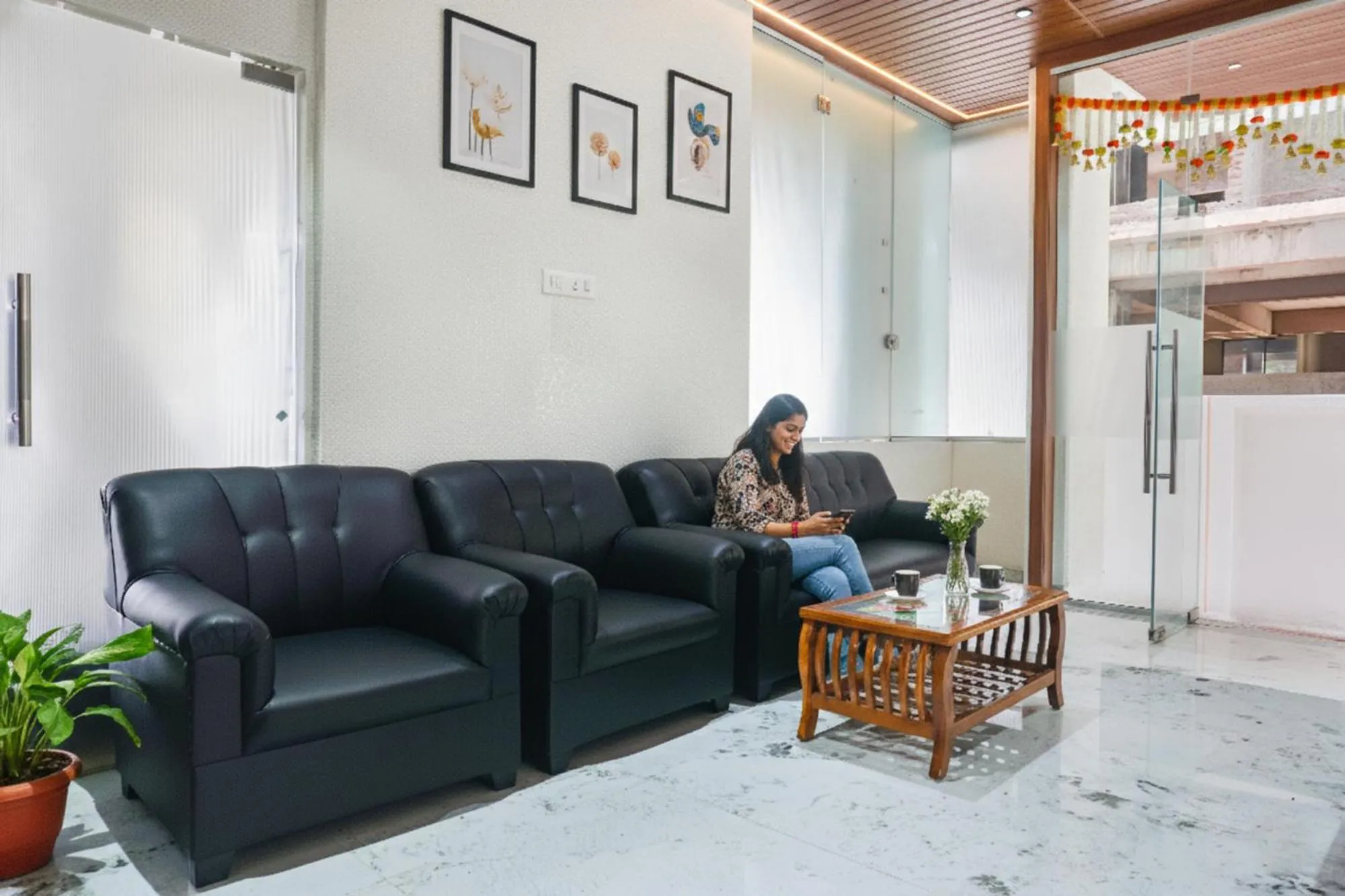 Seating area in FabHotel Prime Athiti Delight Stay - Nr Shri Baneshwar Mandir, Baner