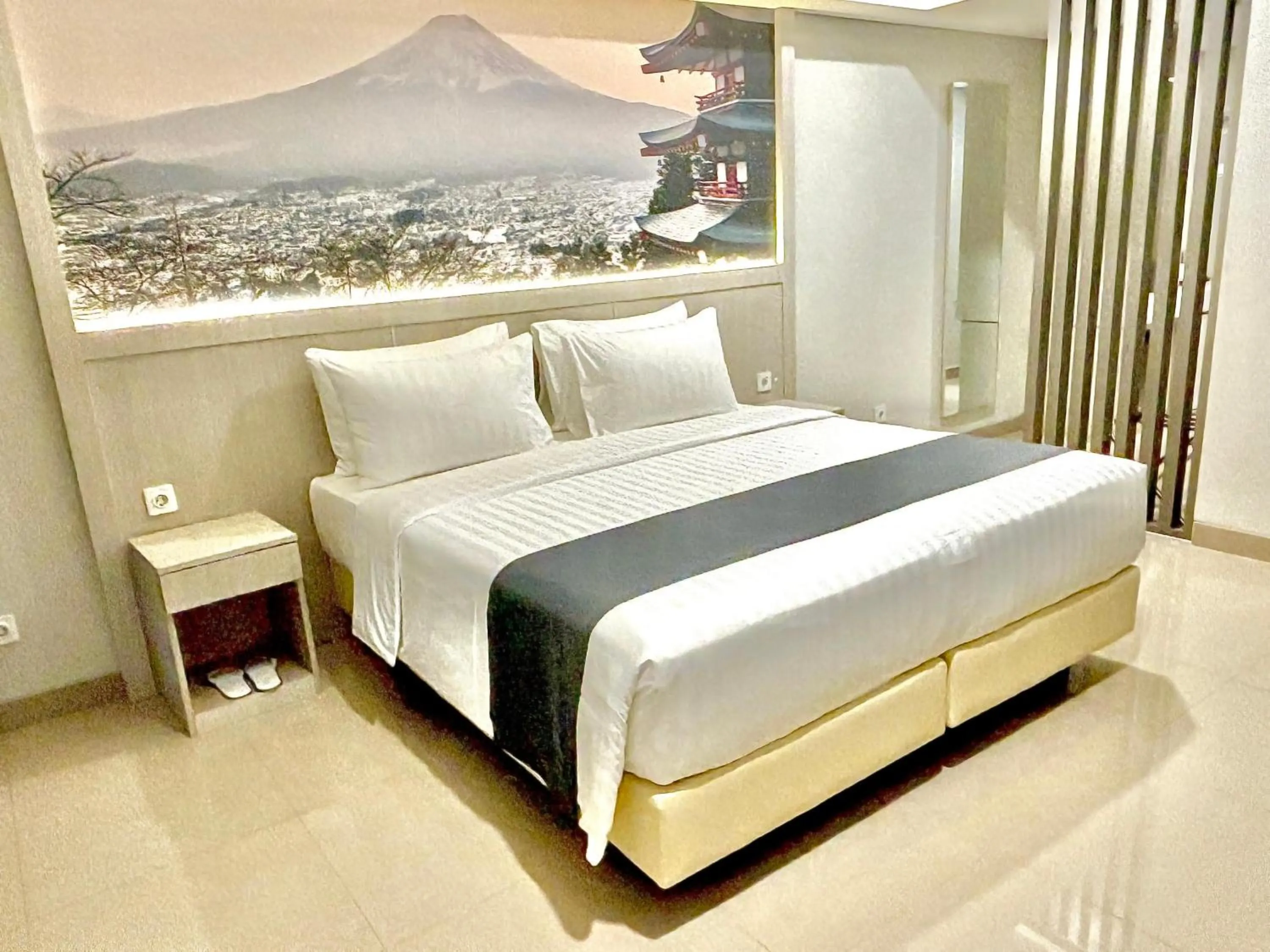 Bed in Nemuru Grand Suites