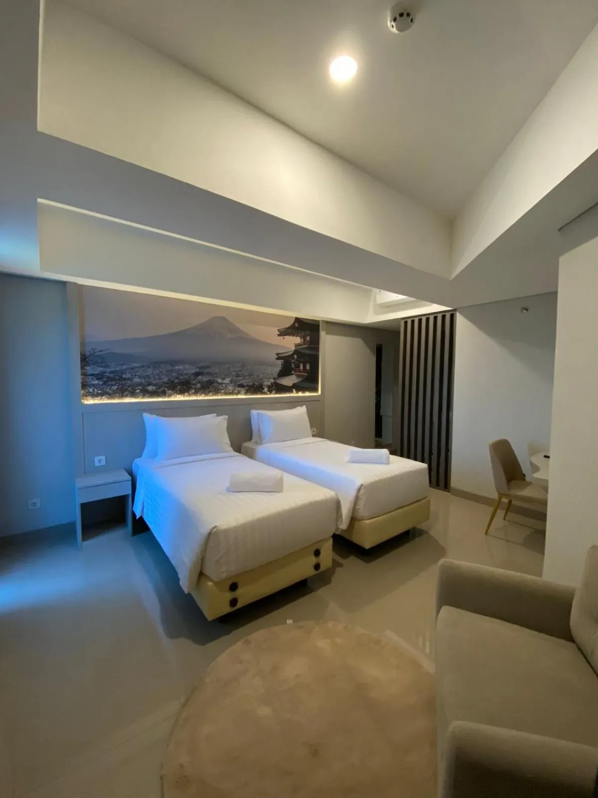 Bed in Nemuru Grand Suites