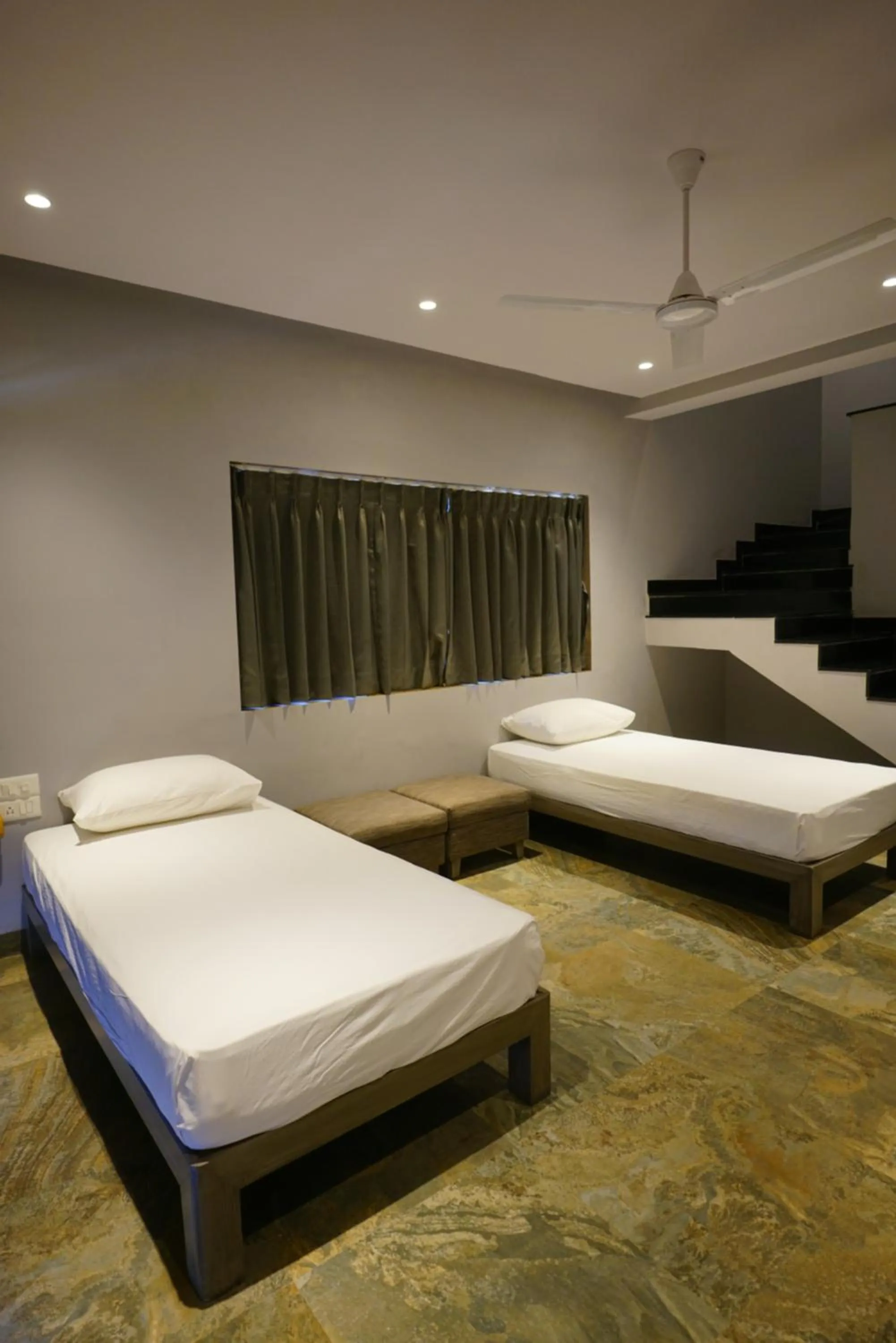 Bedroom, Bed in The Augusta Club & Resort